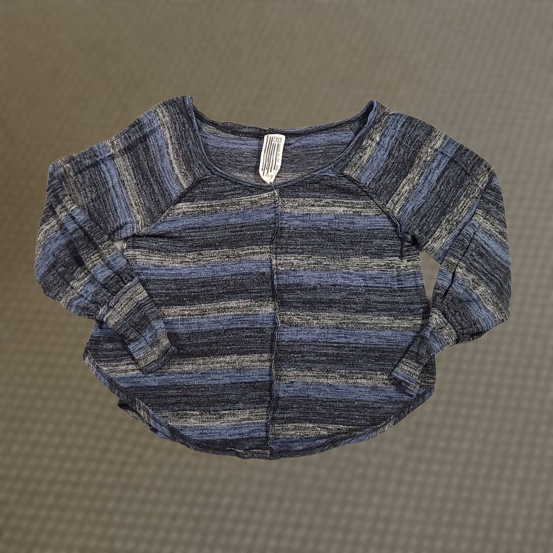 Free People Free People Oversized Sweater Womens XS Blue Gray Stripe Boat Neck Size XS / US 0-2 / IT 36-38 - 1 Thumbnail