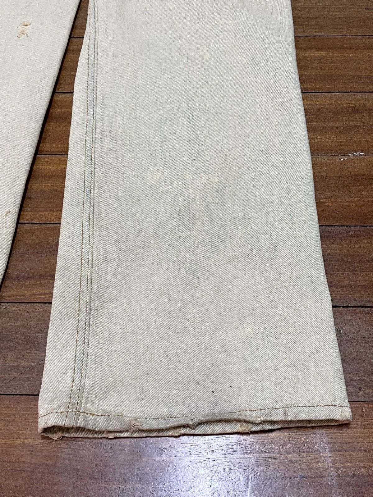 Japanese Brand Rare Design Vintage Exhibitionist Distressed Jeans 2000s Size US 34 / EU 50 - 8 Thumbnail