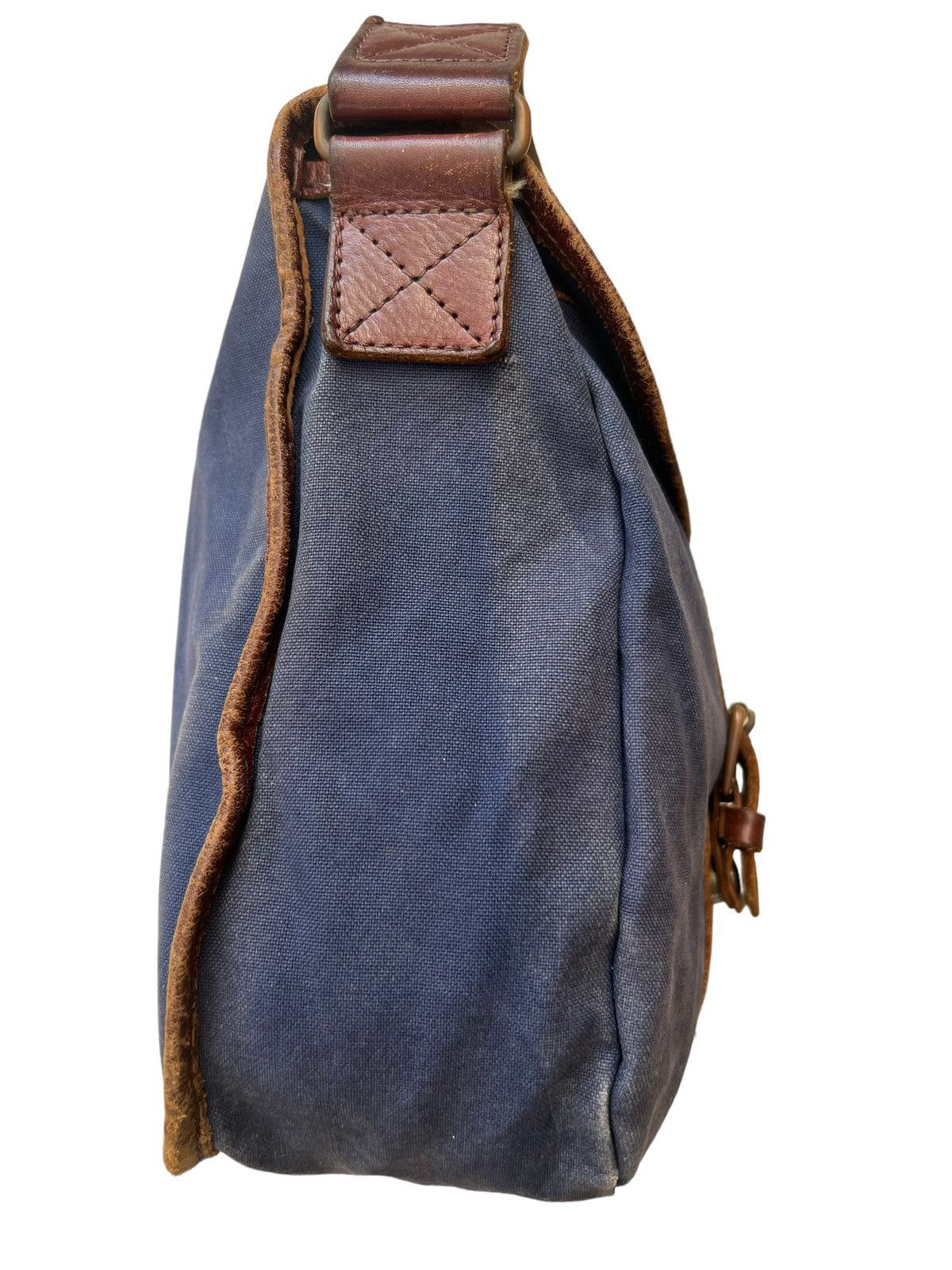 Japanese Brand Butler Verner Sails Japan Sun Faded Waxed Messenger Bag Size ONE SIZE - 9 Thumbnail