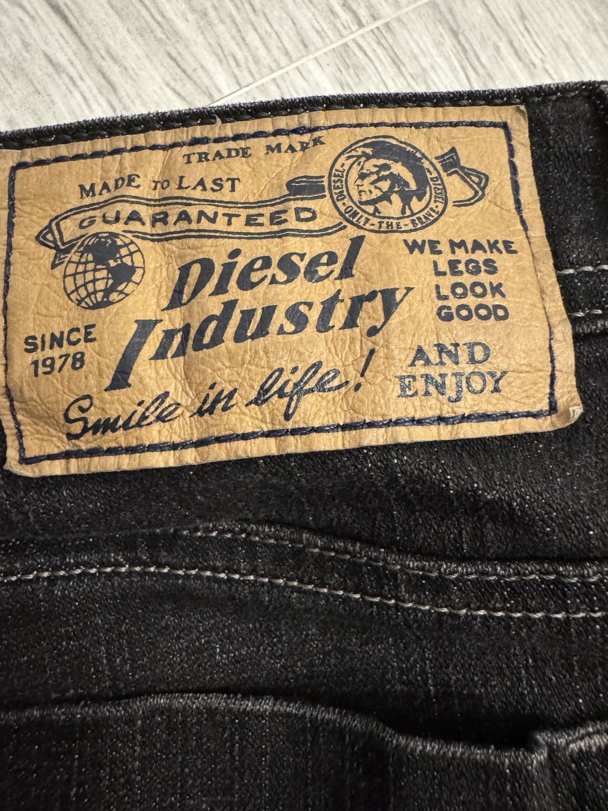 Diesel × Vintage Diesel Jeans Viker Denim Size US 34 / EU 50 - 13 Thumbnail