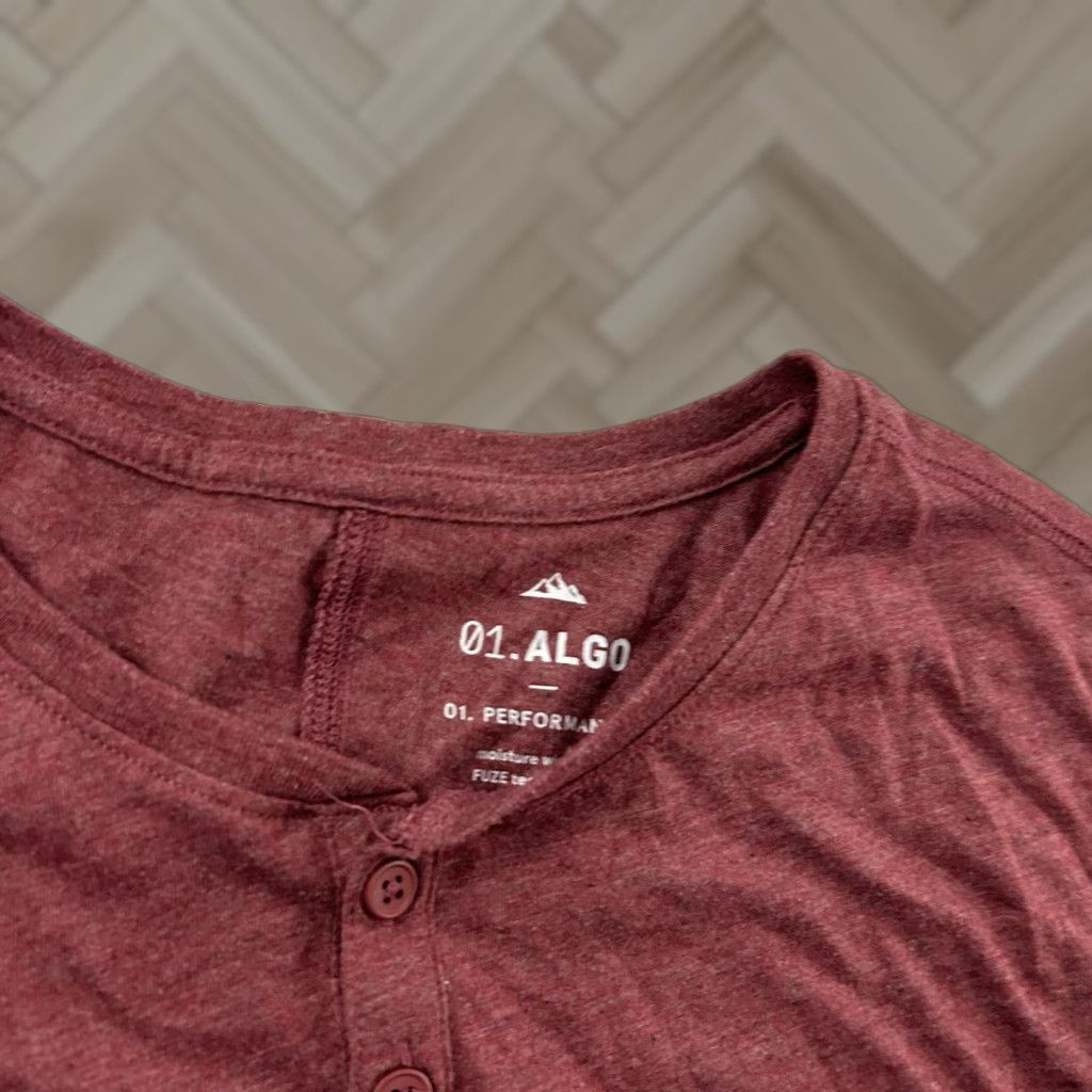 Vintage 01.Algo Performance Short Sleeve Button-Front Henley Shirt XL Maroon Mens Shirt Size US XL / EU 56 / 4 - 1 Thumbnail