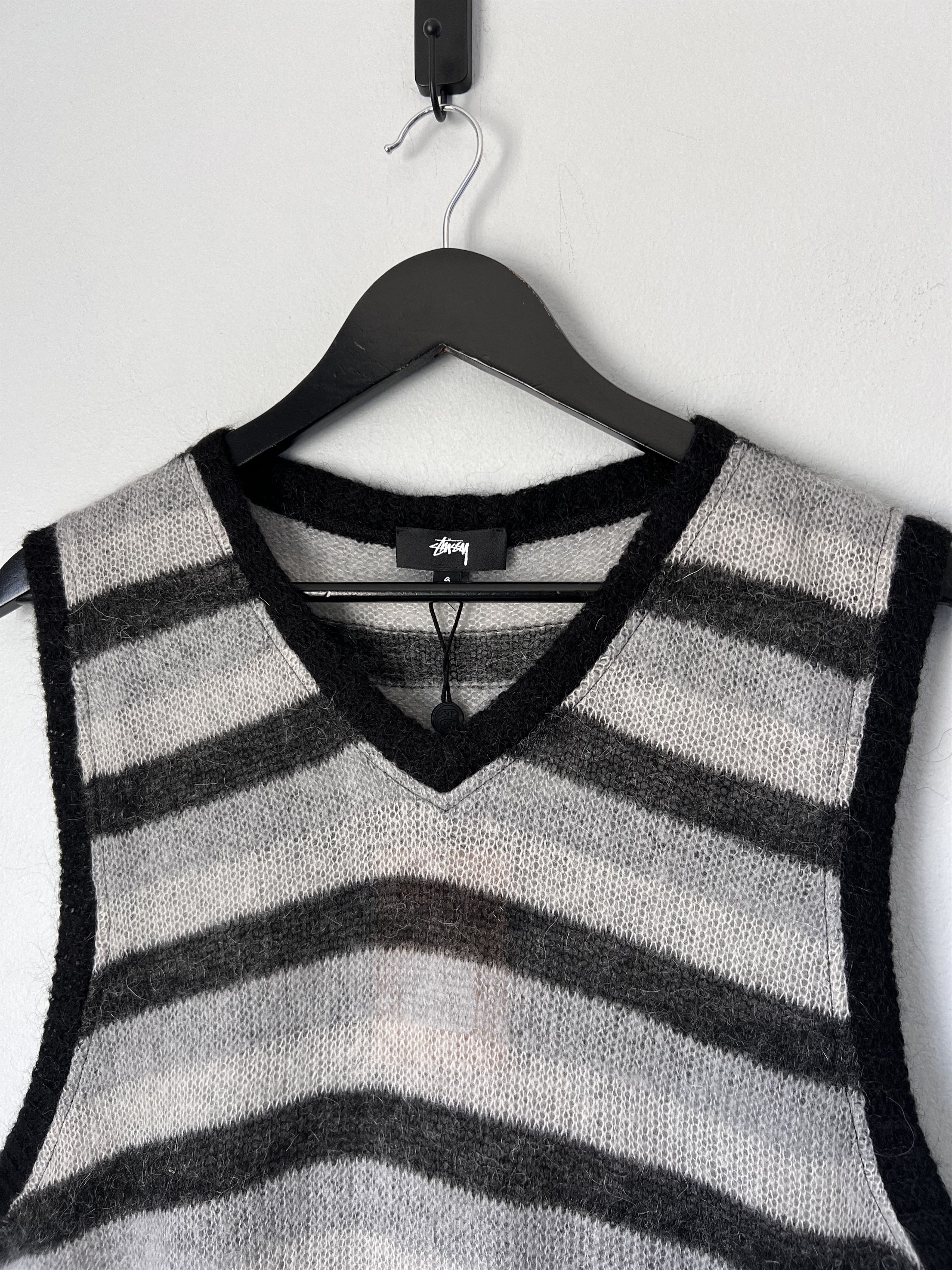 Stussy Stussy Striped Mohair Sweater Vest in Black Size US S / EU 44-46 / 1 - 2 Thumbnail