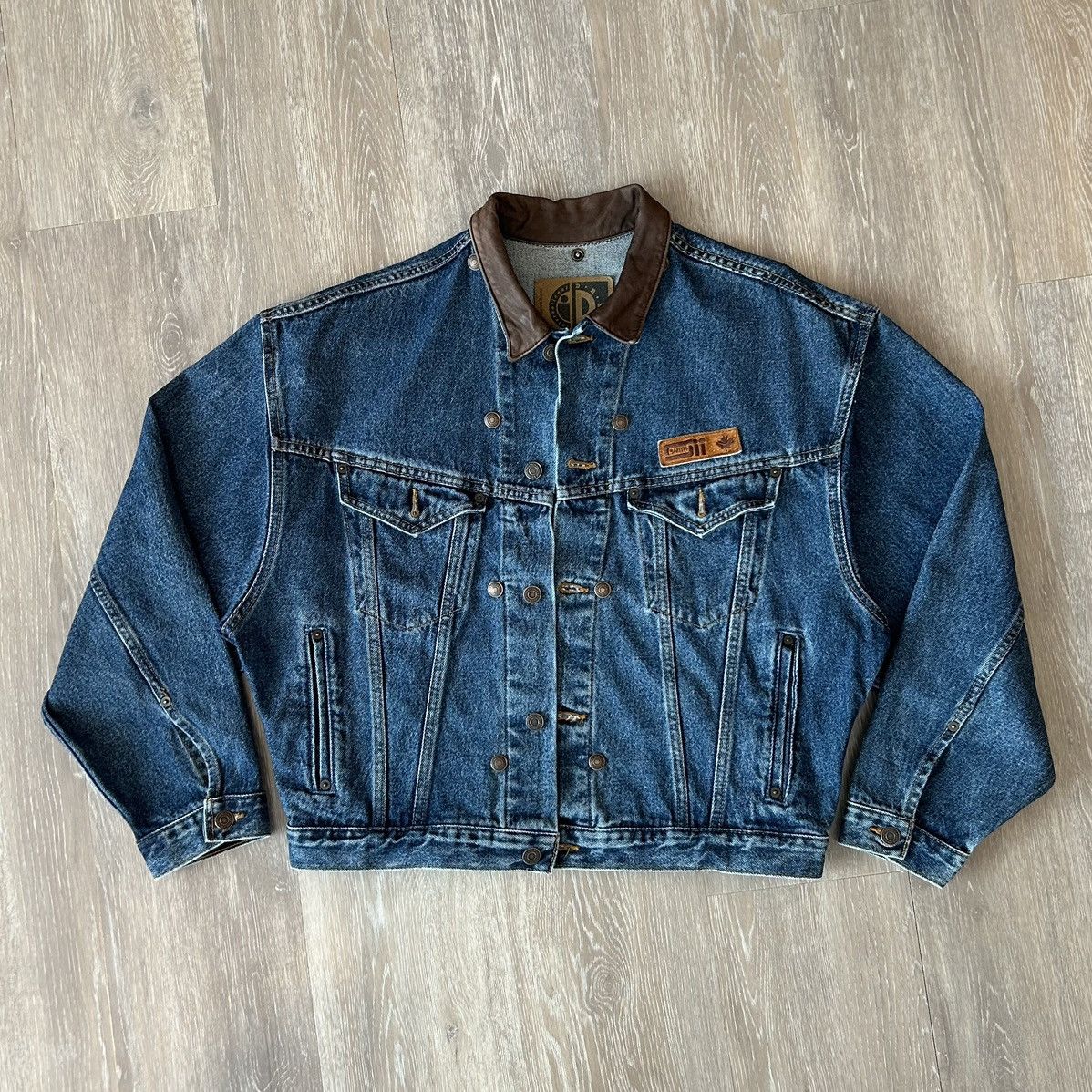 Vintage Vintage 90s Medium Super Boxy Denim Jacket Size US M / EU 48-50 / 2 - 2 Thumbnail