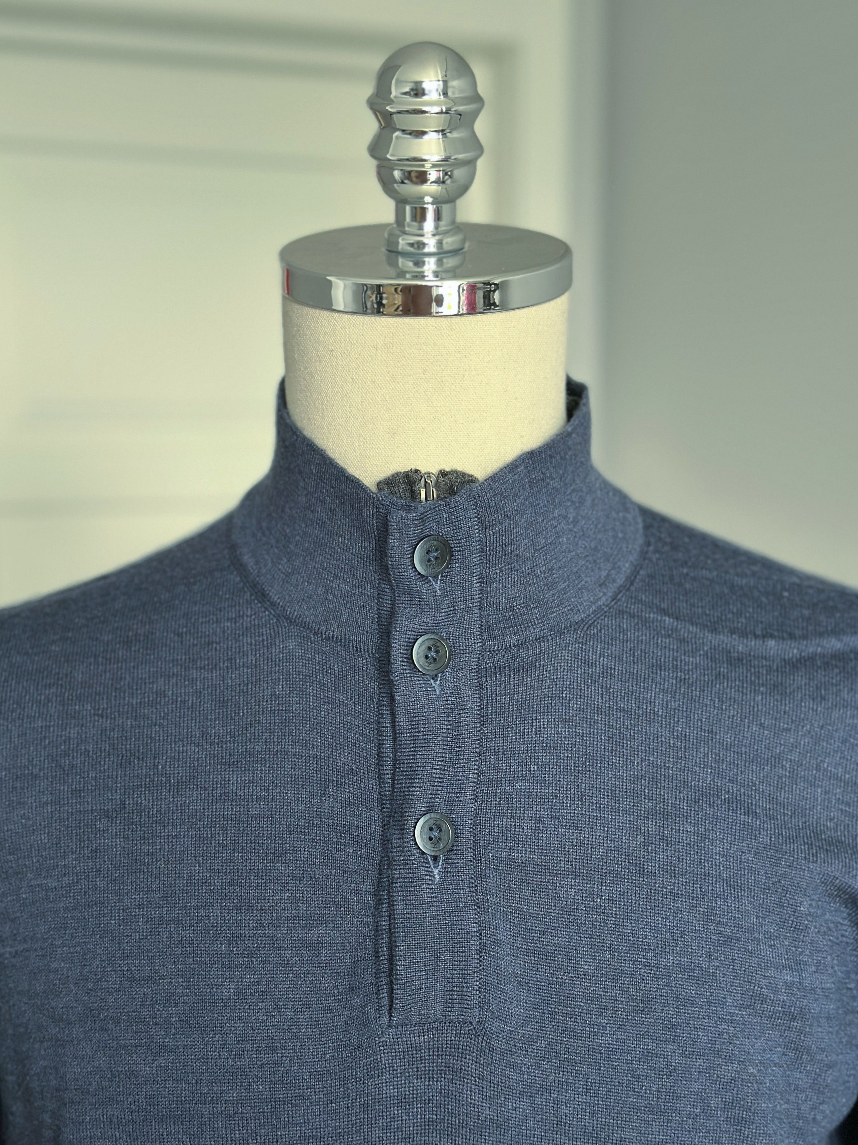 Fay FAY COLTRUI Sweater Made In Italy Marine Combi Luxury Brand Size US S / EU 44-46 / 1 - 19 Thumbnail
