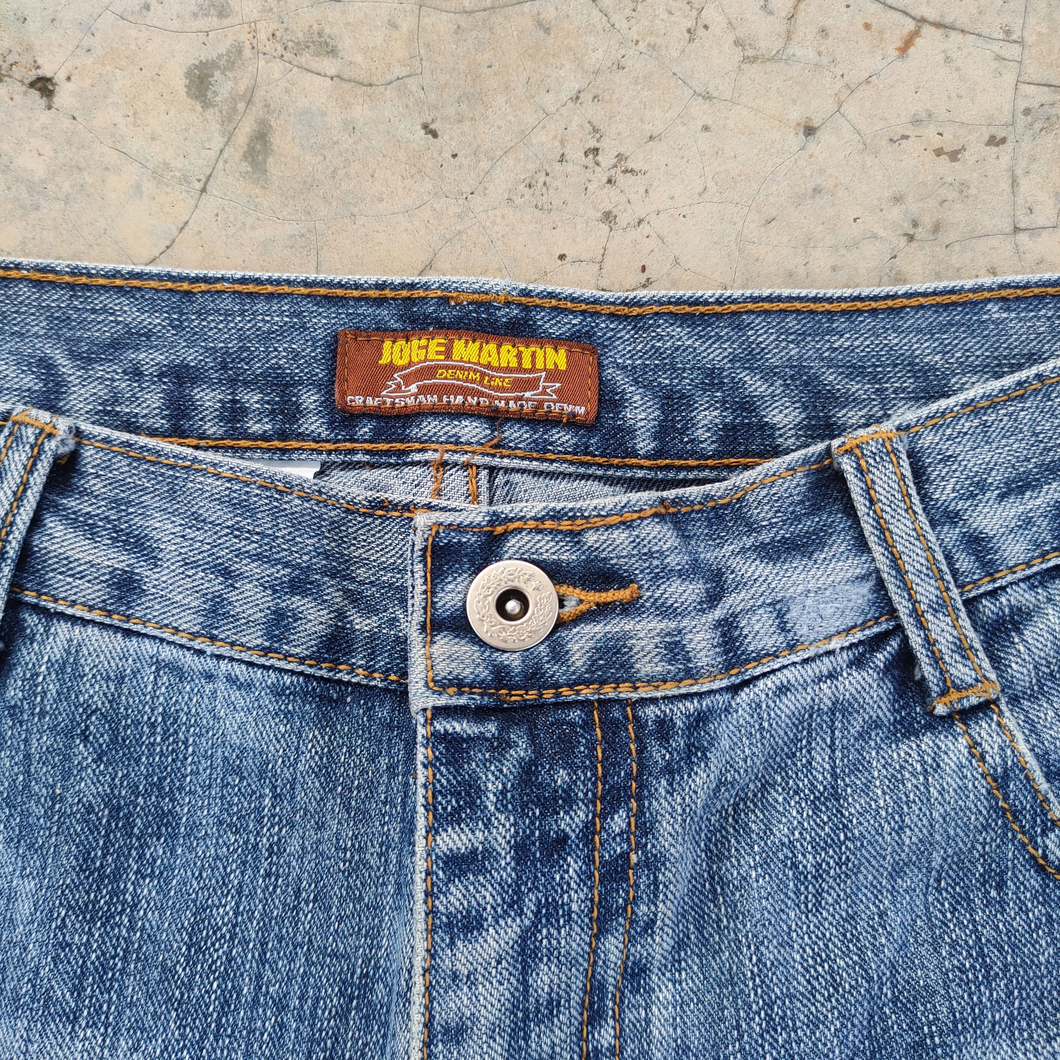 Japanese Brand VINTAGE JOHN MARTIN DISTRESSED FADED JEANS PANTS Size US 35 - 5 Thumbnail