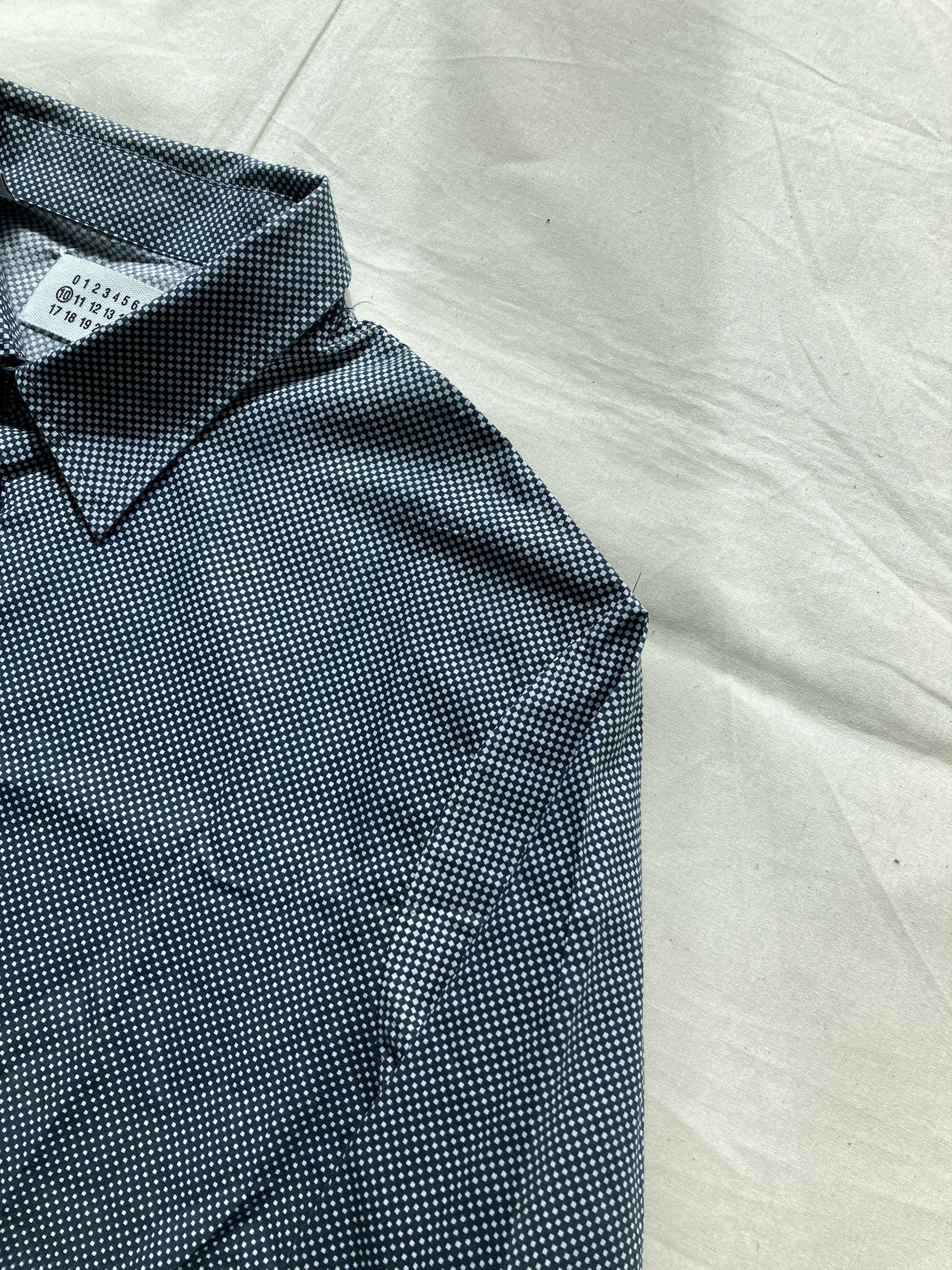 Maison Margiela SS2008 Gradient Dotted Button Up Shirt Size US M / EU 48-50 / 2 - 4 Thumbnail