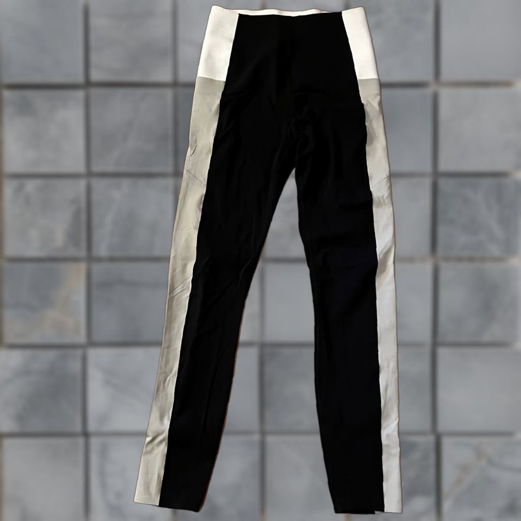 Sweaty Betty Sweaty Betty Leggings Women Small Stripe High Rise Cropped Pants S Black Womens Size 28" / US 6 / IT 42 - 1 Thumbnail