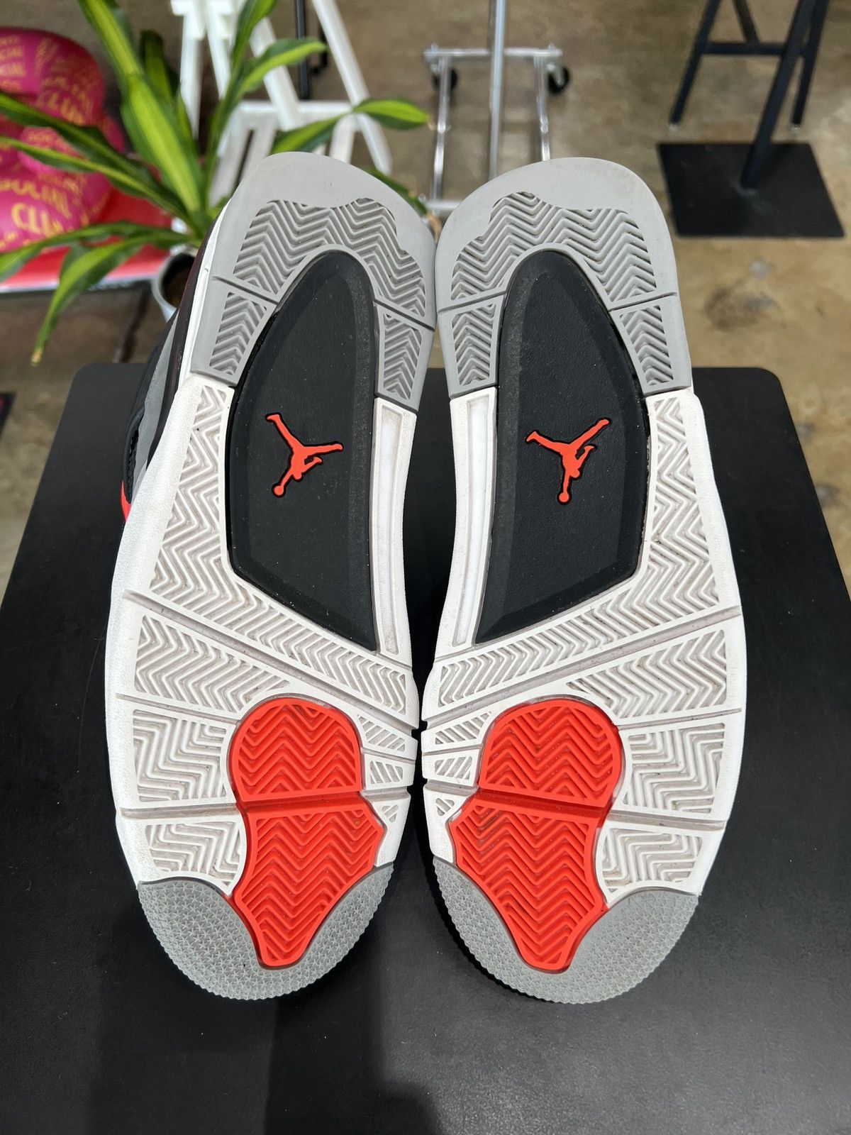 Jordan Brand Jordan 4 Retro Infrared Sz. 11 (2022) Size US 11 / EU 44 - 8 Thumbnail