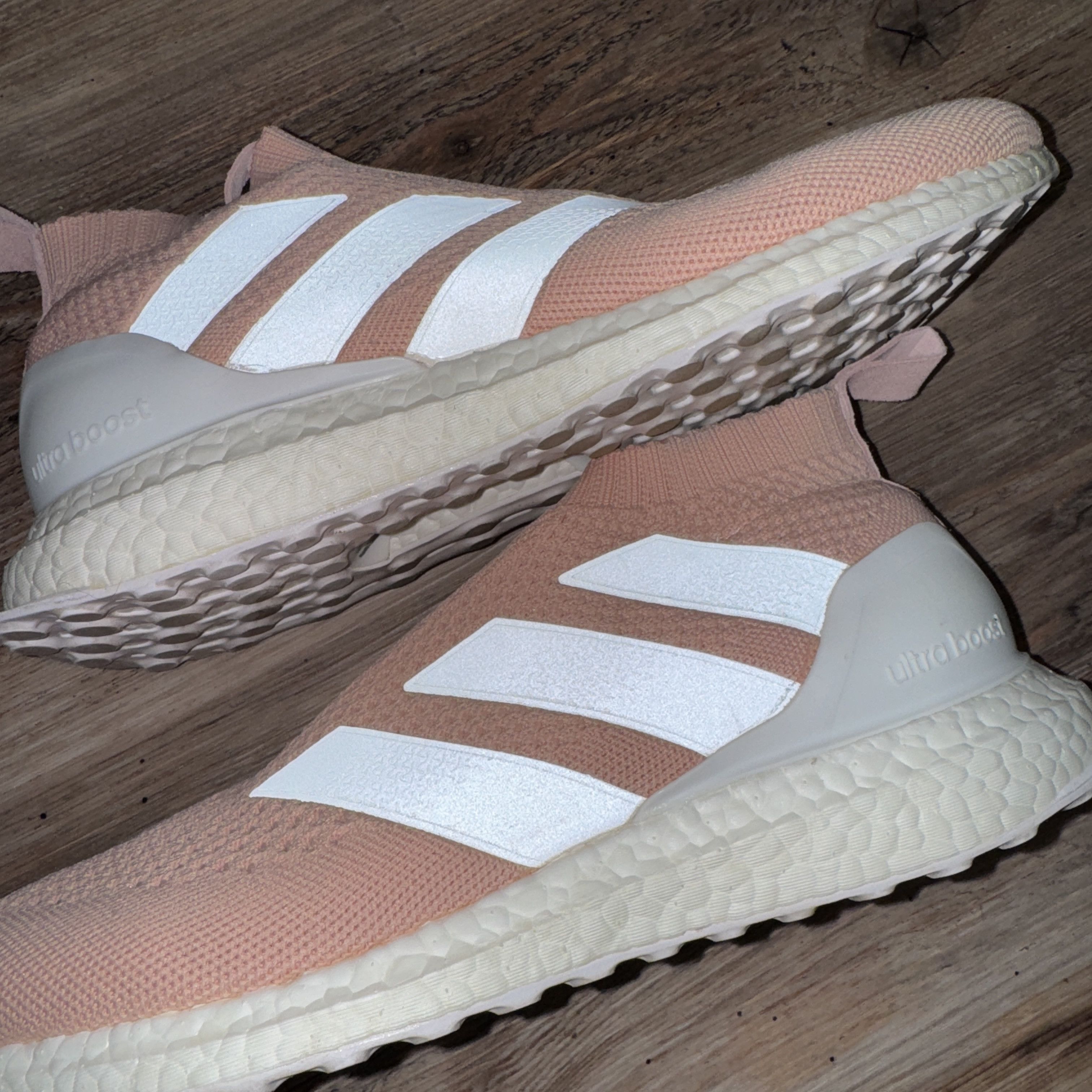 Adidas × Kith 2017 Adidas X KITH ACE 16 PureControl Ultra Boost Flamingos Size US 9 / EU 42 - 7 Thumbnail