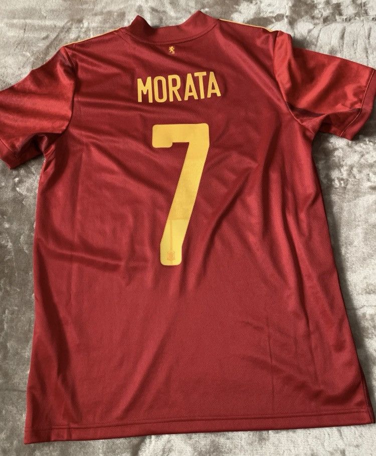 Adidas Morata spain jersey Size US M / EU 48-50 / 2 - 1 Thumbnail