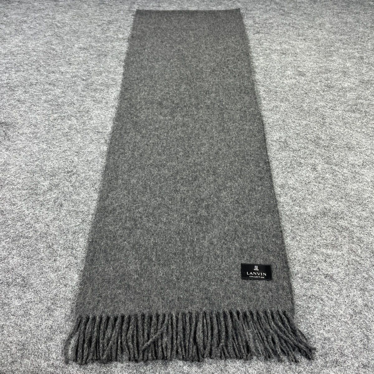 Cashmere Lanvin Scarf / Muffler / Neckwear T955