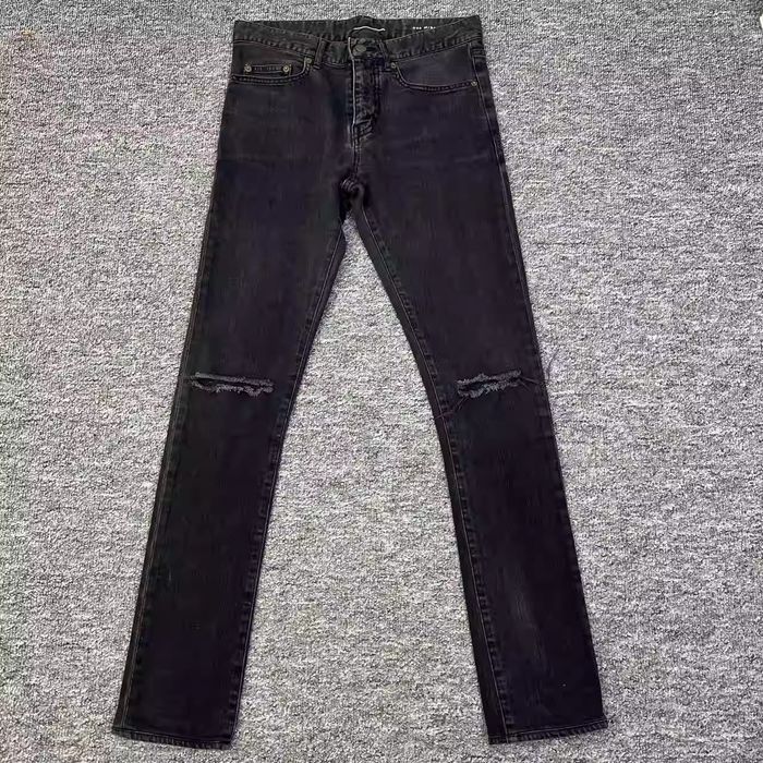 Saint laurent outlet black ripped jeans