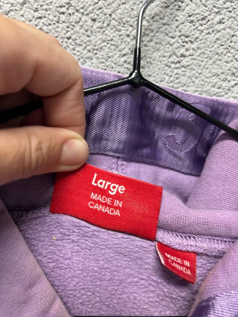 Supreme Supreme mens hoodie L made in Canada Size US L / EU 52-54 / 3 - 7 Thumbnail