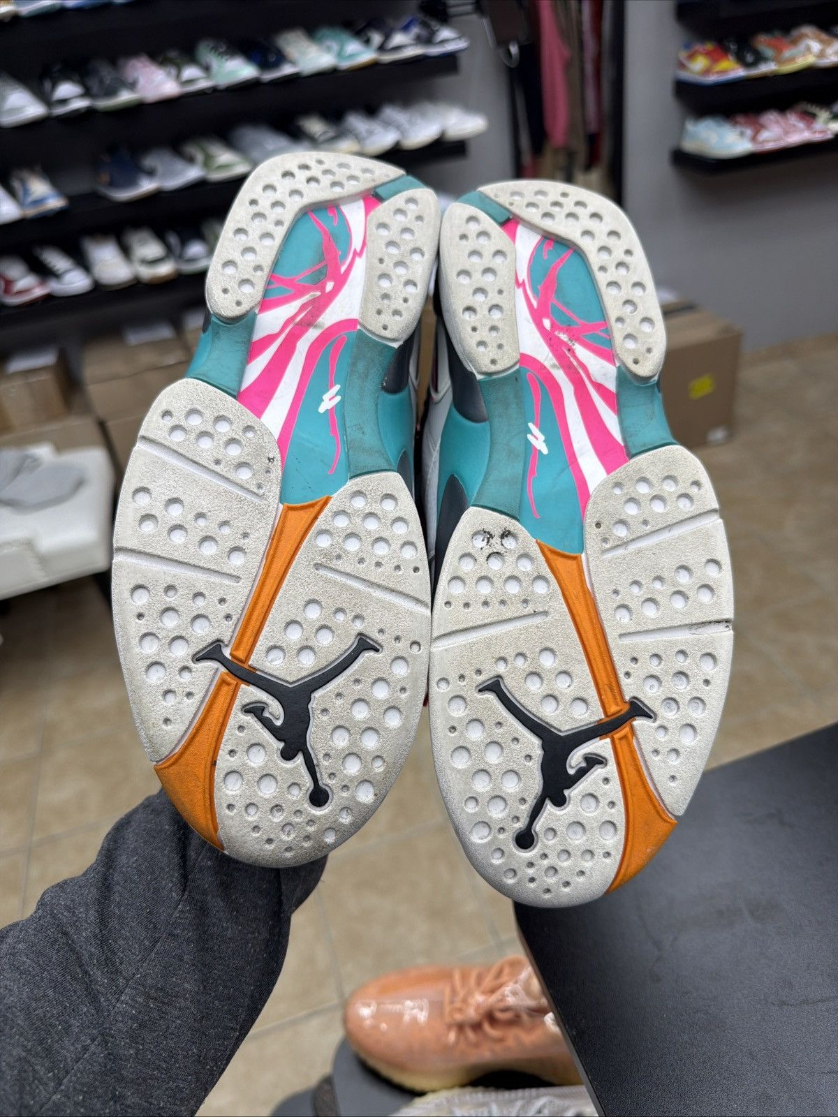 Jordan Brand Nike Air Jordan 8 Retro South Beach OG VIII 305381–113 Size US 9.5 / EU 42-43 - 14 Thumbnail