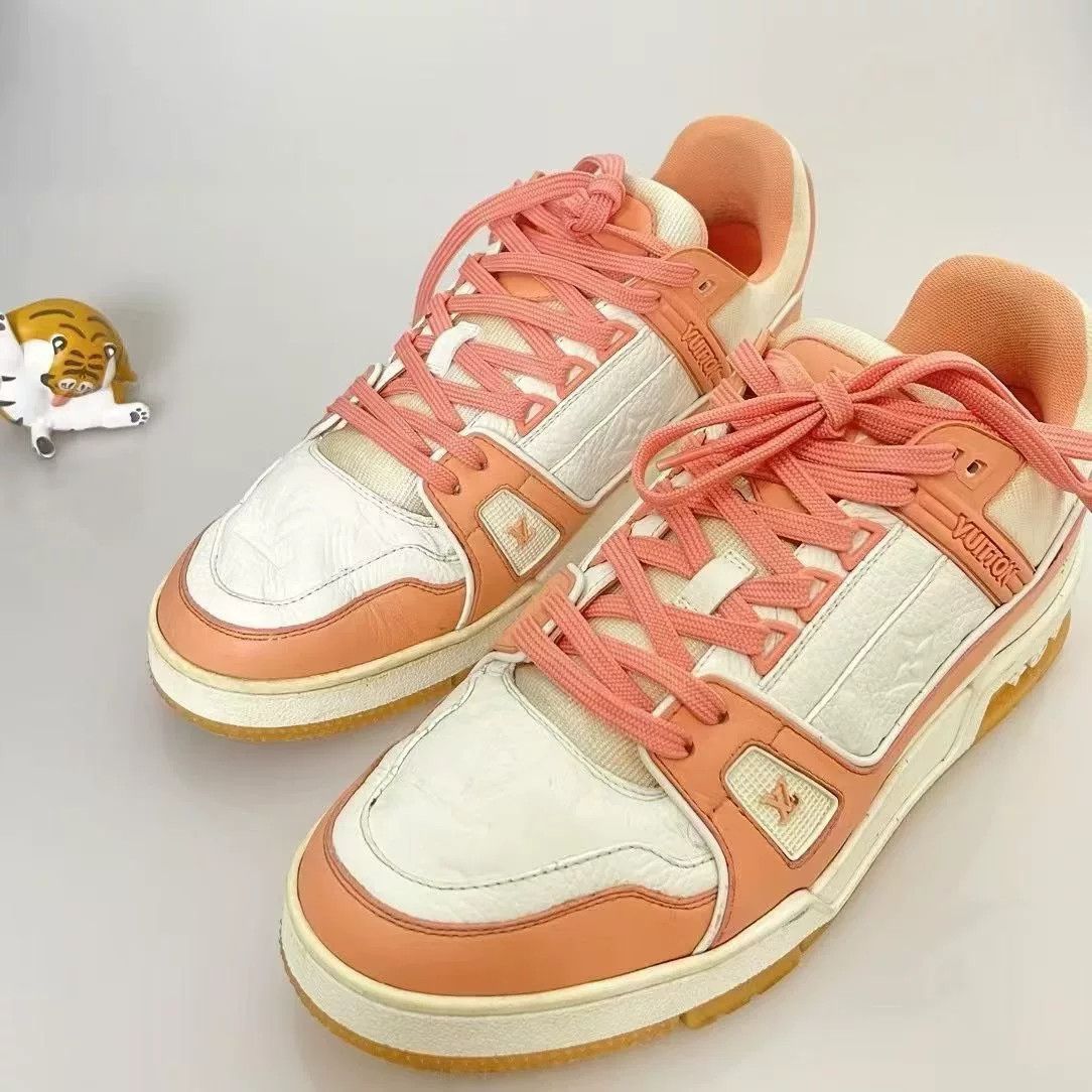 Louis Vuitton LV Trainer Peach Size US 8.5 / EU 41-42 - 1 Thumbnail