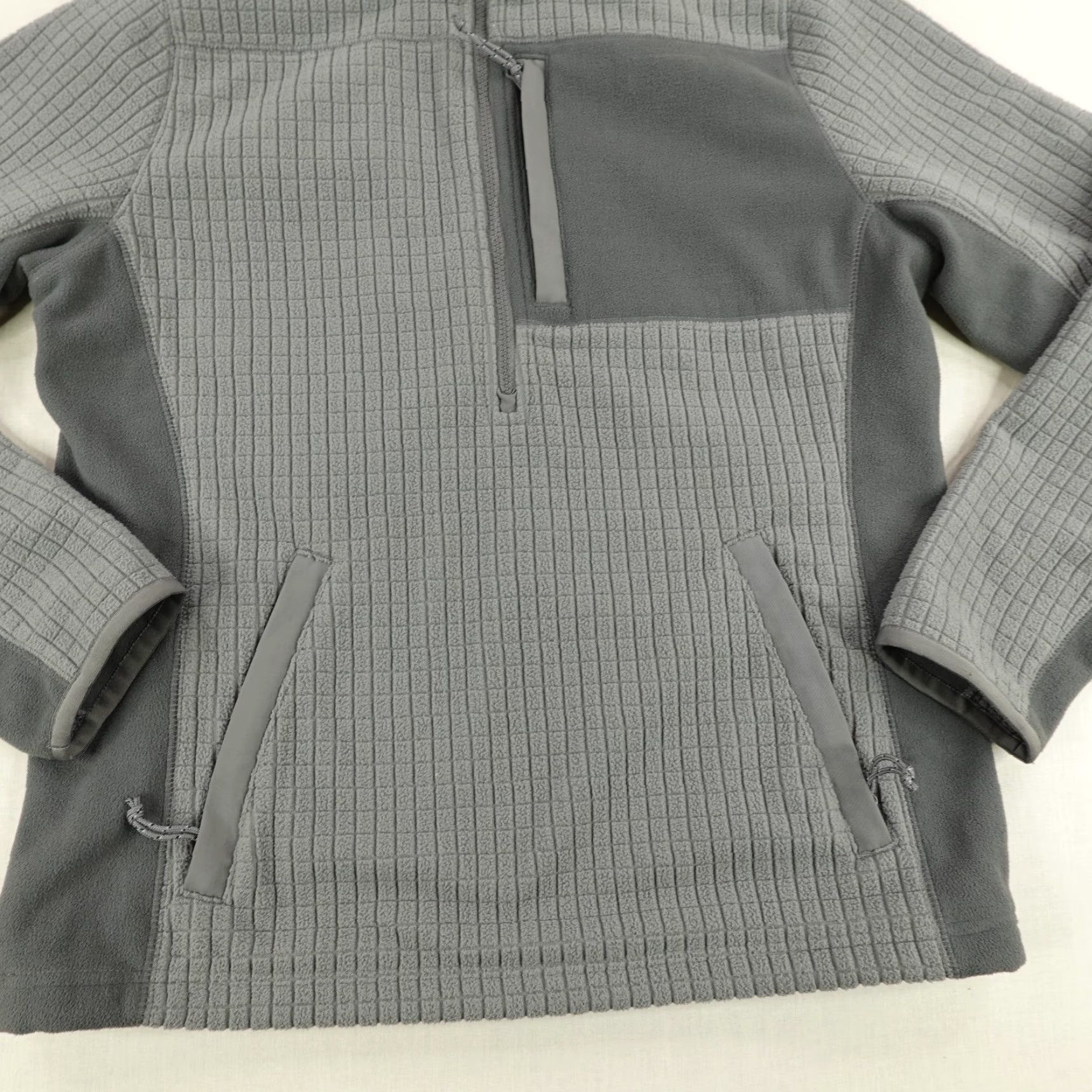 Vintage L.L. Bean Jacket Mens Small Gray Grid Fleece 1/Z Zip Pullover Sweater Mock Neck Size US S / EU 44-46 / 1 - 4 Thumbnail