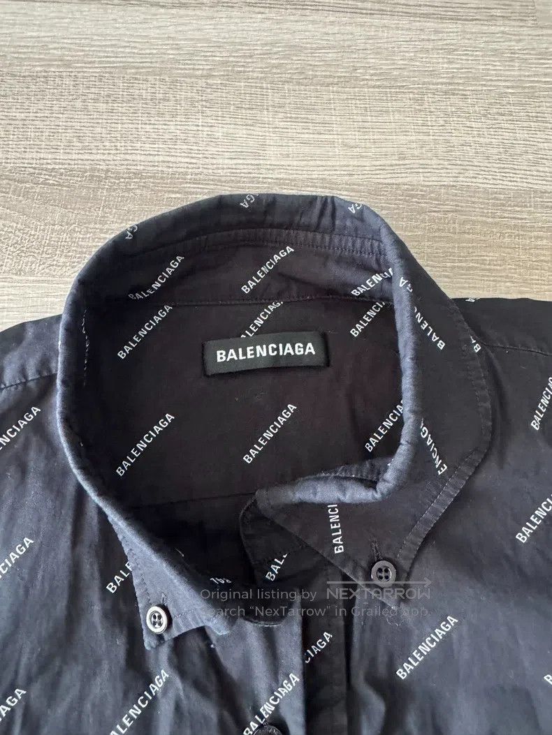 Balenciaga Balenciaga size 38 All Logo Short Sleeve Size 44 Size S / US 4 / IT 40 - 2 Thumbnail