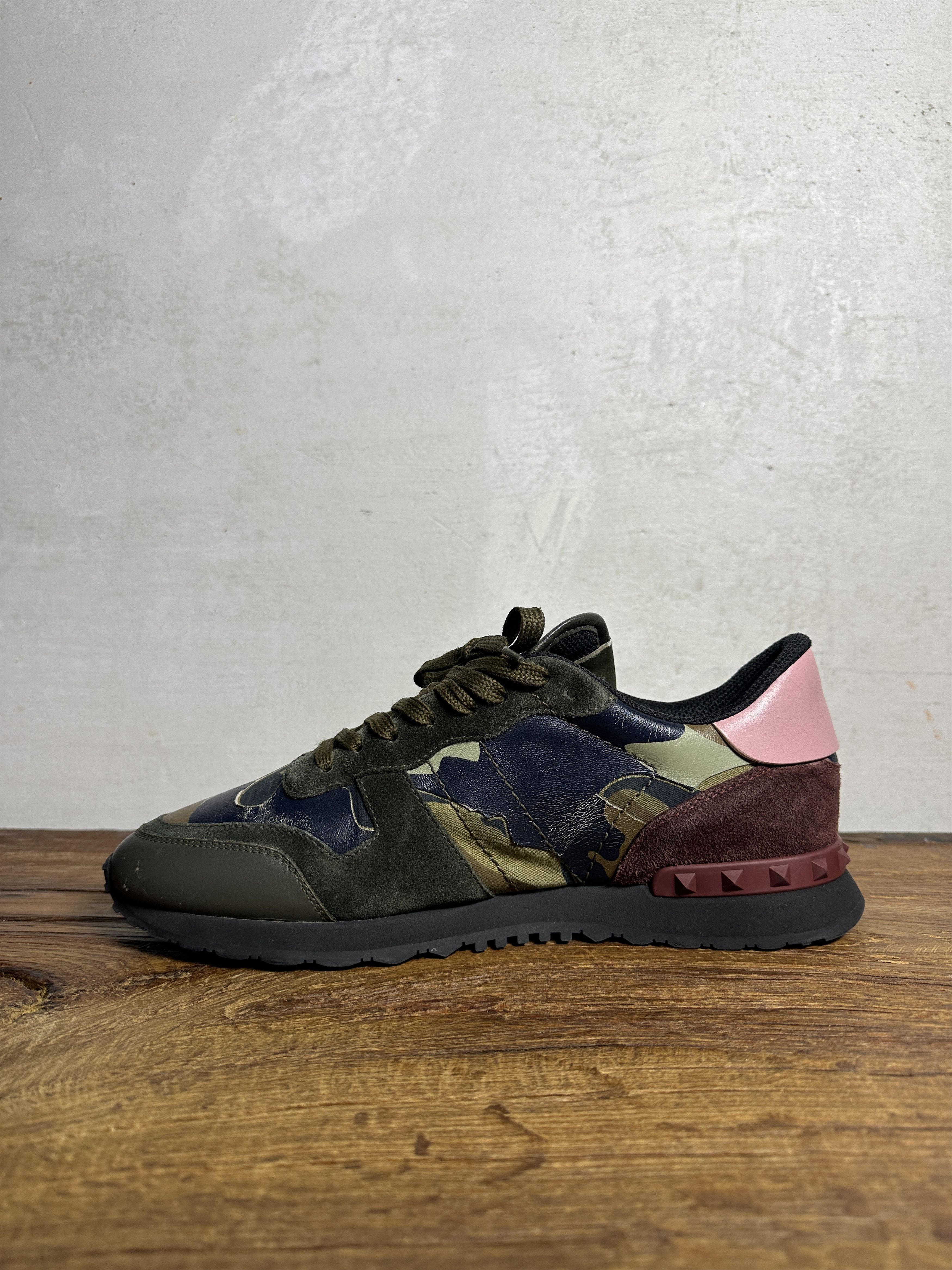 Valentino Valentino Garavani Khaki Pink Camouflage Rockrunner Sneakers Size US 10.5 / EU 43-44 - 3 Thumbnail