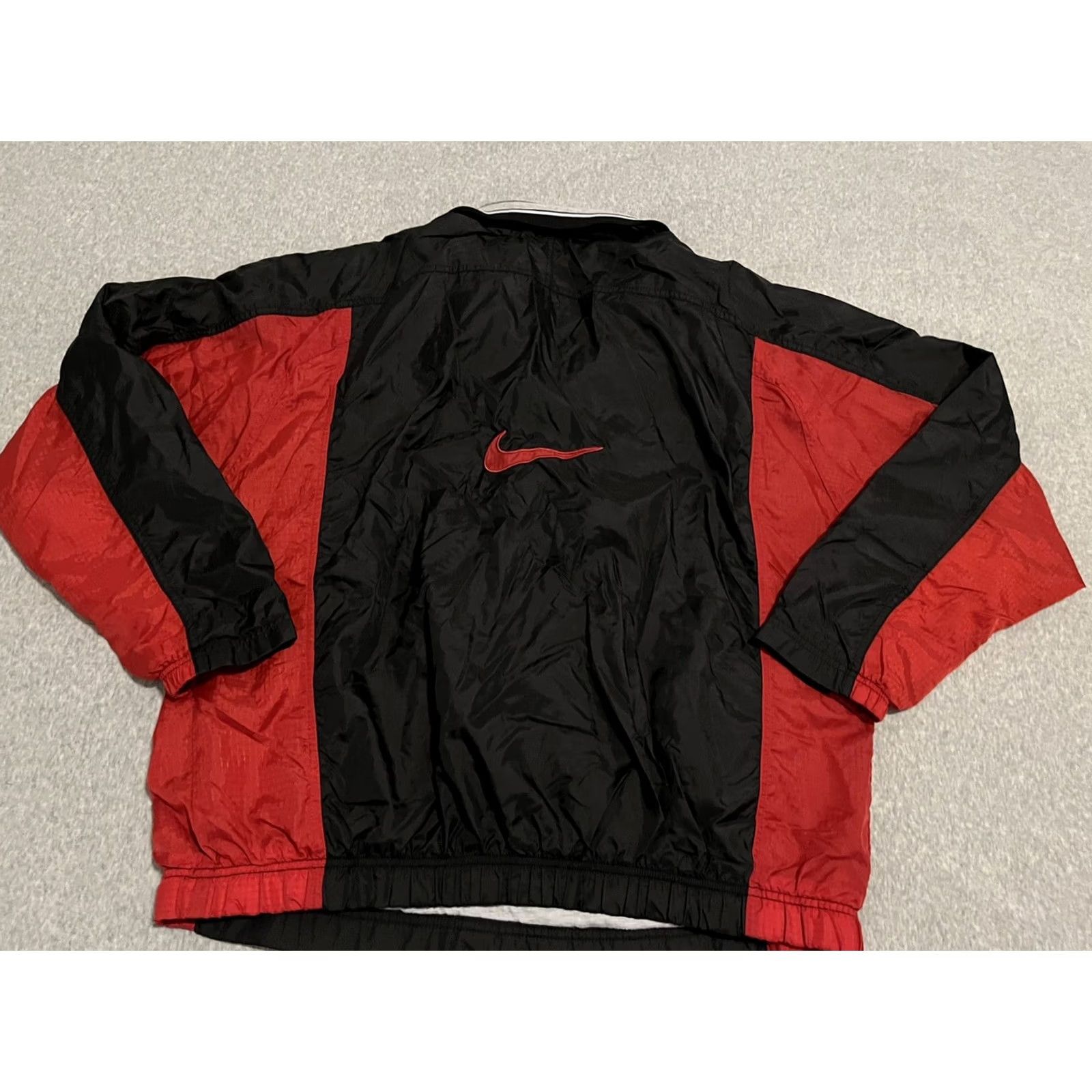 Nike VINTAGE Nike Center Swoosh Windbreaker Jacket NCAA Elite Eight Louisville XL Men Jacket Windbreaker Retro 1/2 Zip Black Nike Shirt/Coat Women's/Mens? Size US XL / EU 56 / 4 - 7 Thumbnail