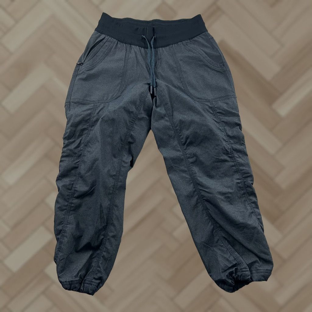 The North Face The North Face Cropped Dancer Casual Athletic Pants Women XS Blue Size 26" / US 2 / IT 38 - 1 Thumbnail