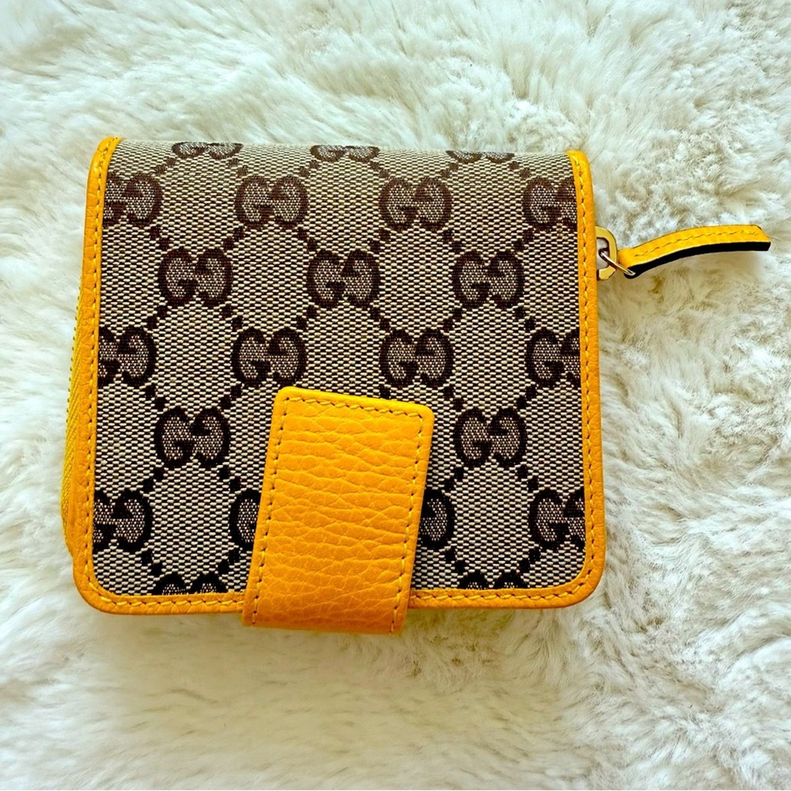 Gucci NWT!!! Gucci unisex wallet with zipper Authentic Size ONE SIZE - 2 Thumbnail