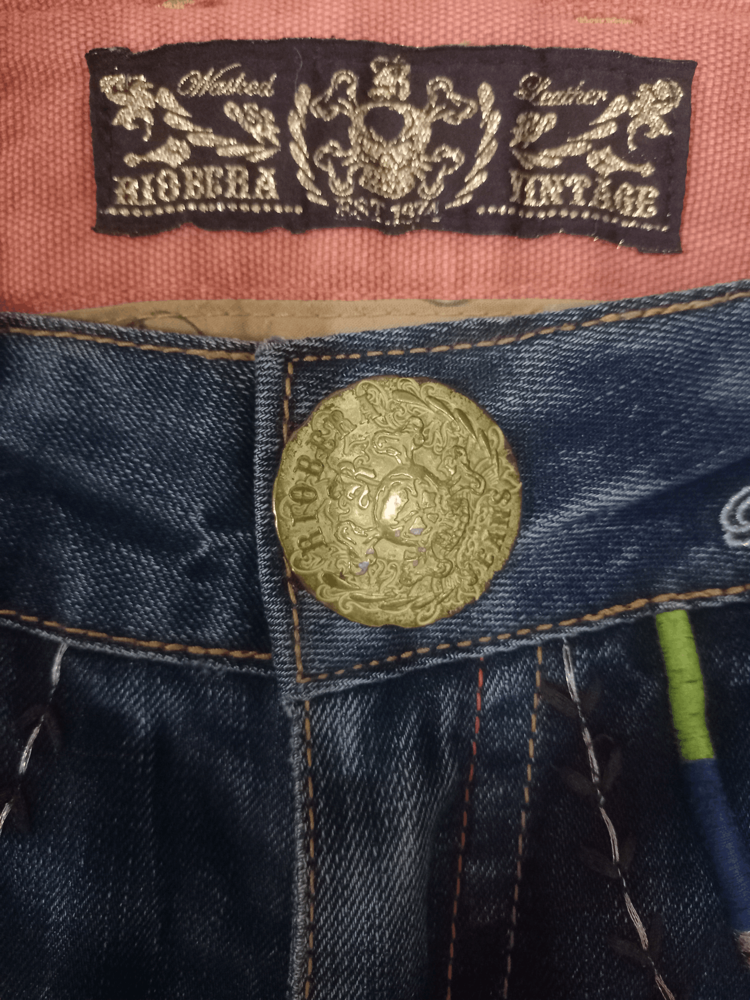 Japanese Brand Vintage Japanese Embroidered Buckle Back Flare Jeans Size US 32 / EU 48 - 5 Thumbnail
