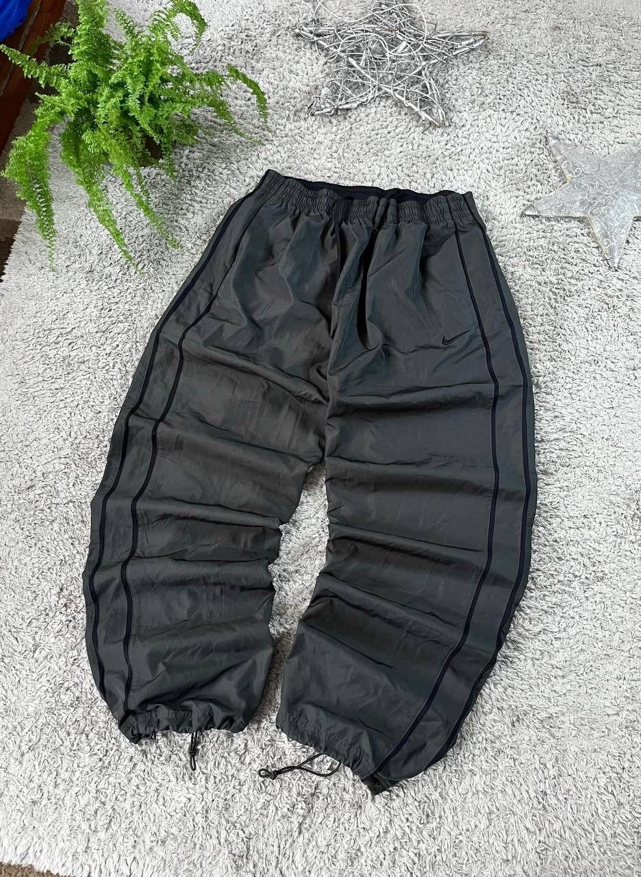 Nike × Vintage 00s Nike Vintage Pants Streetwear Logo Swoosh Rare Size US 38 / EU 54 - 1 Thumbnail