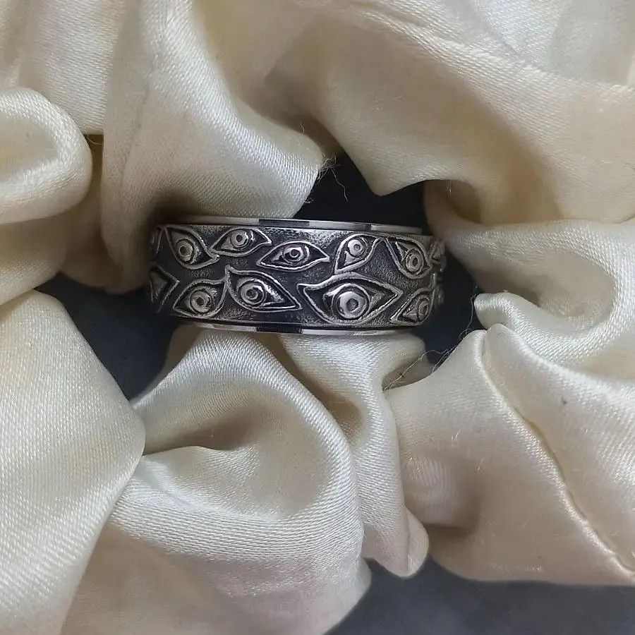 Jewelry Silver Color The Eyes Engraved Ring (Size 7-13) Size ONE SIZE - 6 Thumbnail