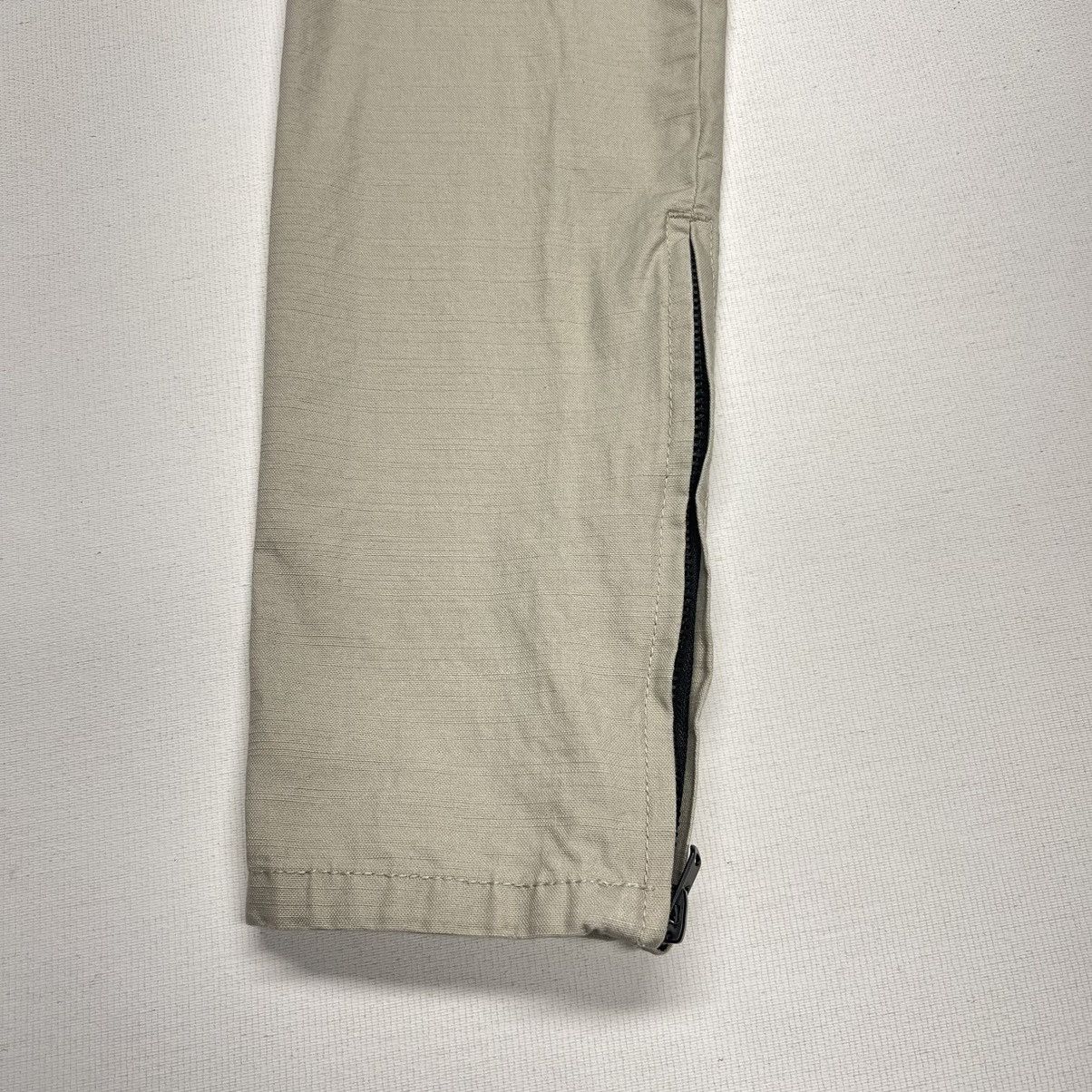 Essentials × FOG FOG Essentials Cargo Pants Beige Ankle Zip Drawstring Size US 32 / EU 48 - 13 Thumbnail