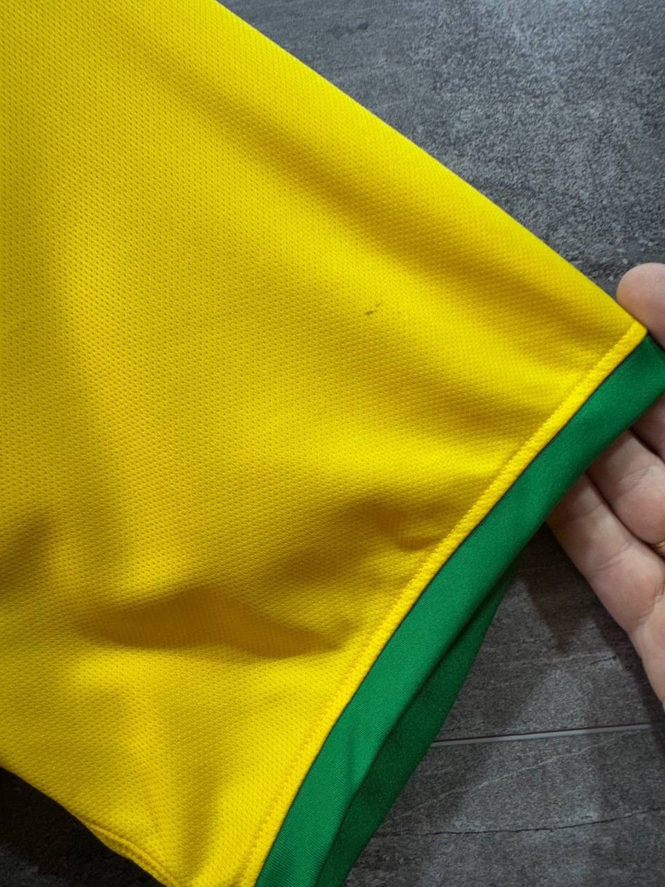 Nike Nike Brasil CBF Brazil 2014 Home Dri-Fit Soccer Jersey Size US XXL / EU 58 / 5 - 3 Thumbnail