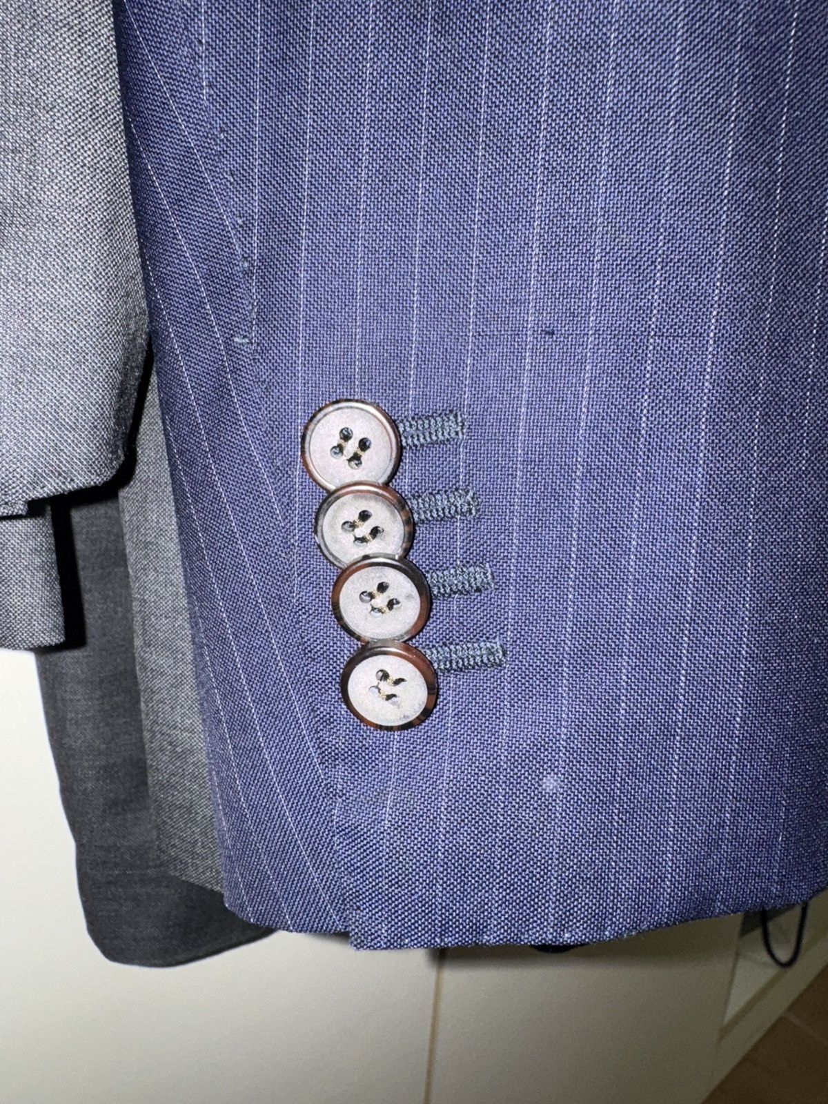 Suitsupply SUIT SUPPLY 100% WOOL VITALE NAVY PINSTRIPE SUIT JACKET Size 40R - 3 Thumbnail