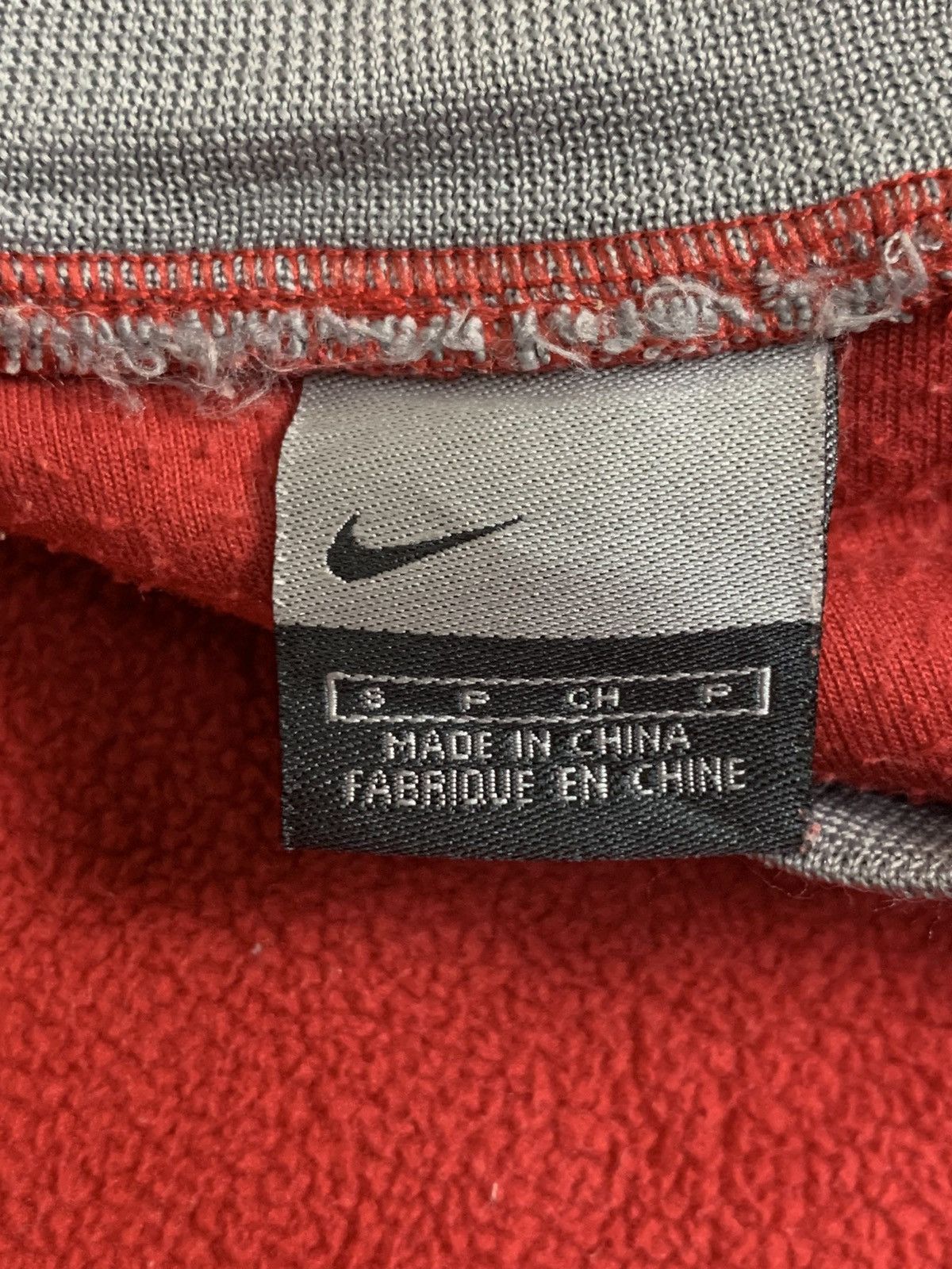 Nike Rare Design Vintage Nike Fleece Sweatshirt Size US S / EU 44-46 / 1 - 4 Thumbnail