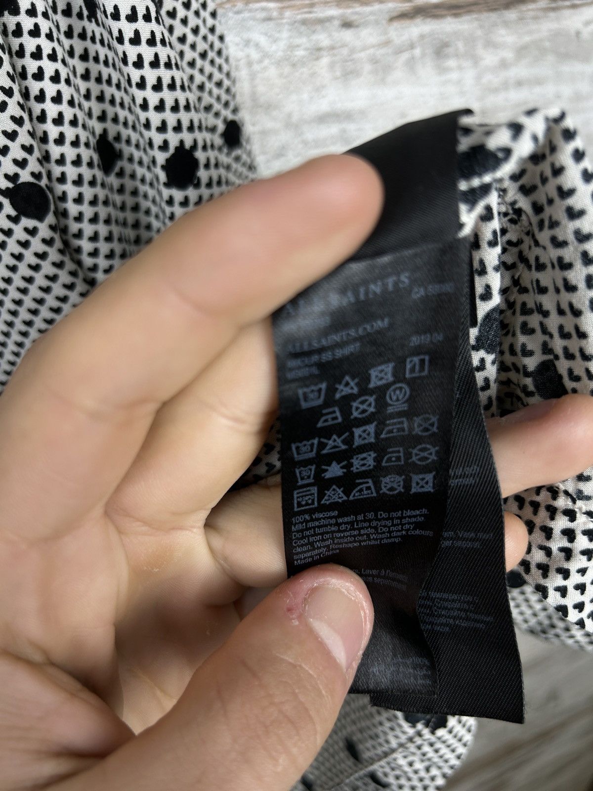 Allsaints Mens AllSaints Hawaiian amour SS Shirts button up luxury y2k Size US L / EU 52-54 / 3 - 11 Thumbnail