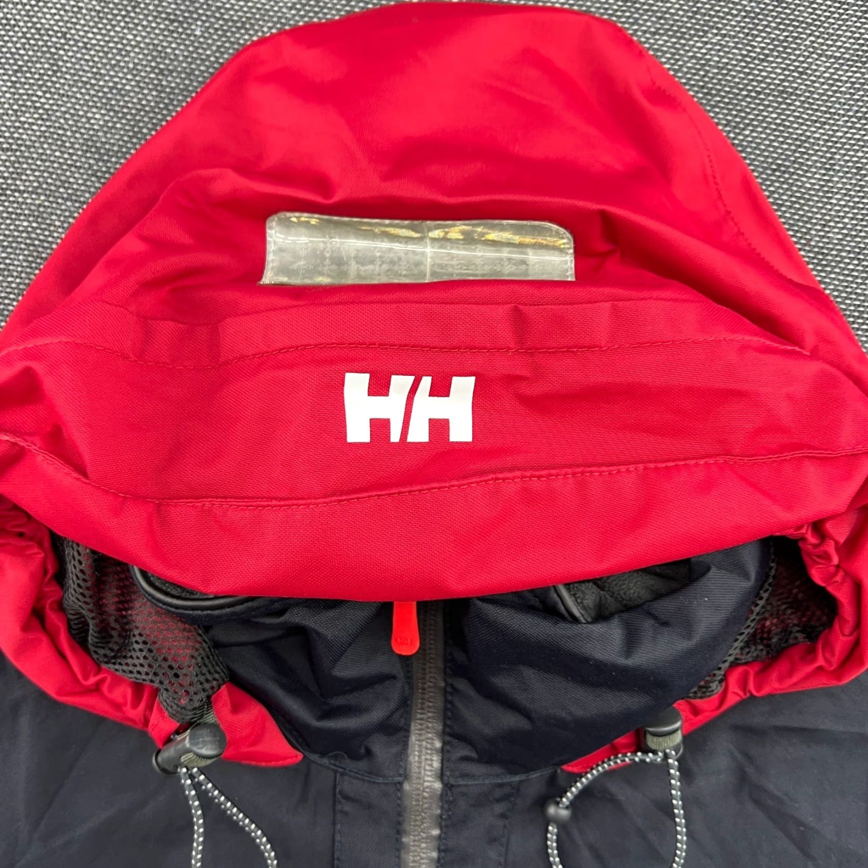 Helly Hansen Helly Hansen Yachting Jacket Womens Medium Protection Hooded Waterproof Jacket Size M / US 6-8 / IT 42-44 - 7 Thumbnail