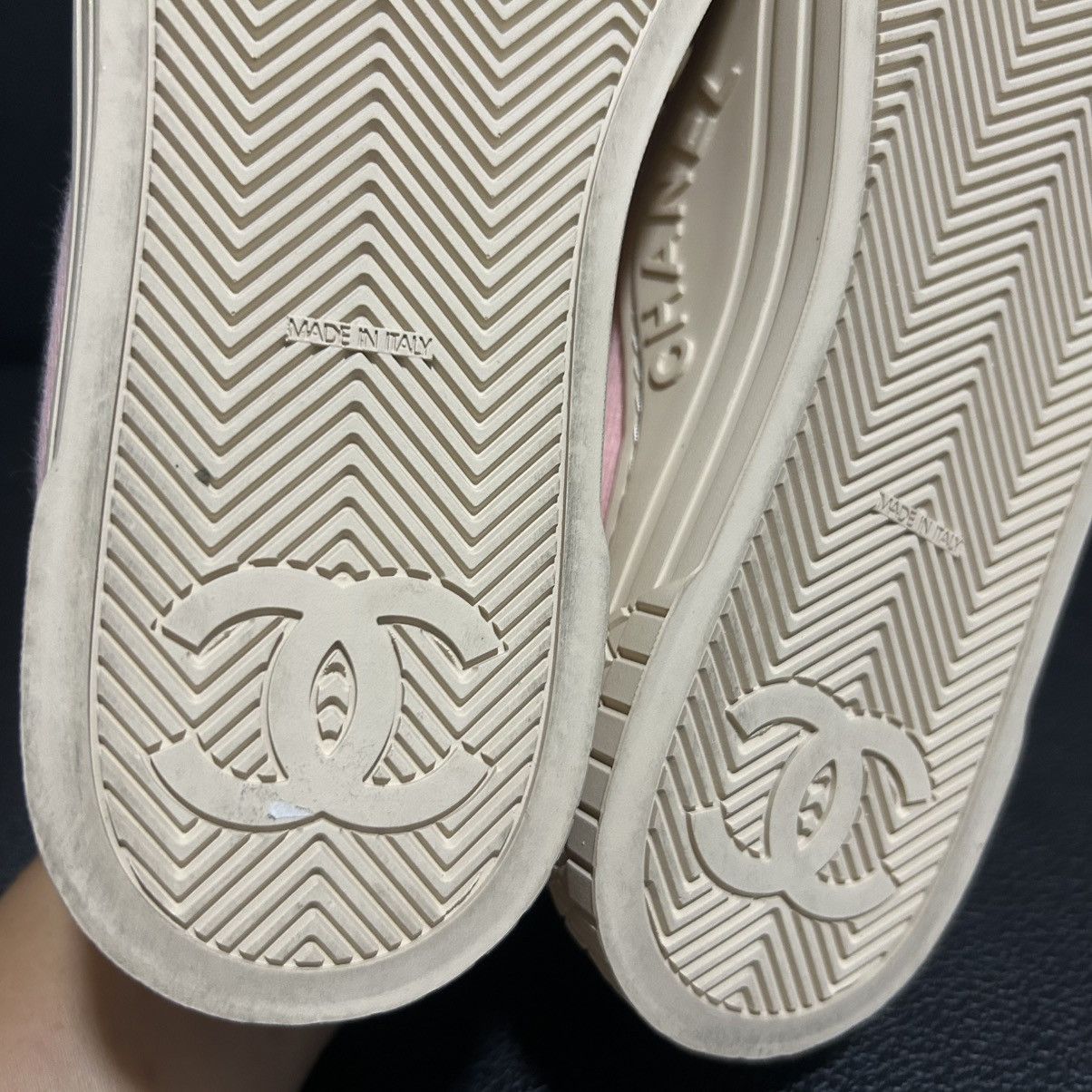 Chanel CHANEL - PINK CANVAS SNEAKERS Size US 7 / IT 37 - 8 Thumbnail