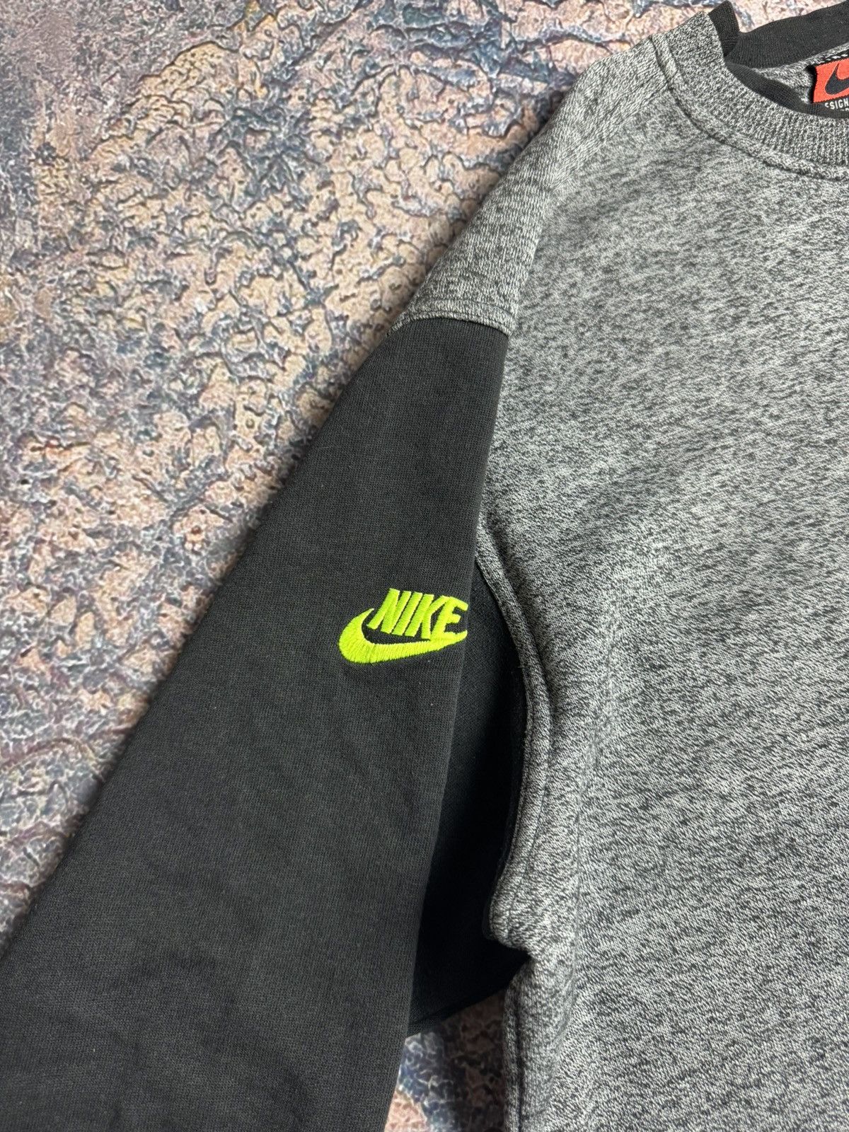Nike 90s Nike Premier Borussia Dortmund Blokecore Boxy Sweatshirt Size US XS / EU 42 / 0 - 5 Thumbnail