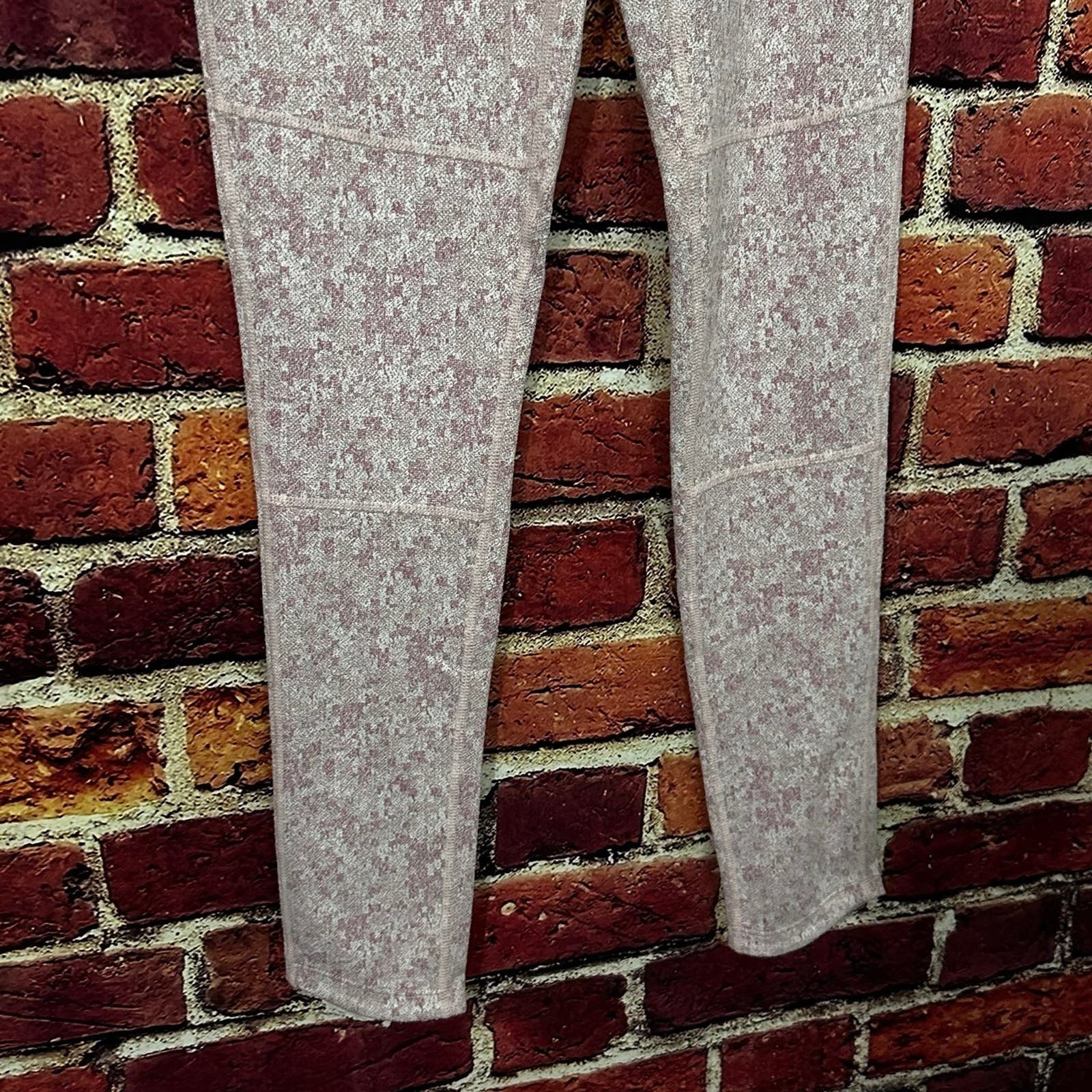Gymshark Gymshark Leggings Size Small Size 28" / US 6 / IT 42 - 4 Thumbnail