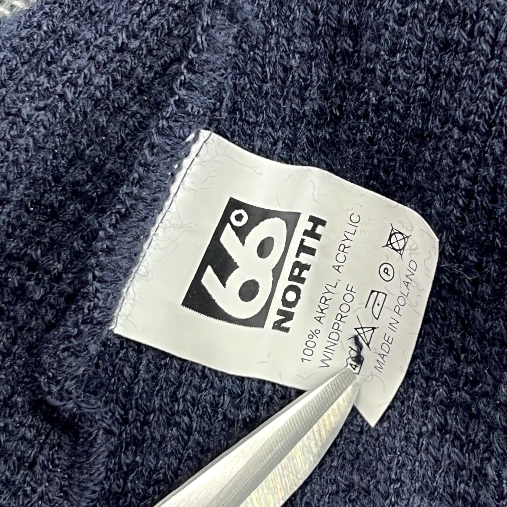 Vintage 66 North Blue Beanie Hat One Size Windproof Thermal Knitted Lined Acrylic Knit Unisex Adults Hat Size ONE SIZE - 5 Thumbnail