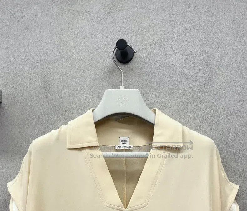 Hermes Hermes Beige V-neck dress Size XXS / US 00 / IT 34 - 4 Thumbnail