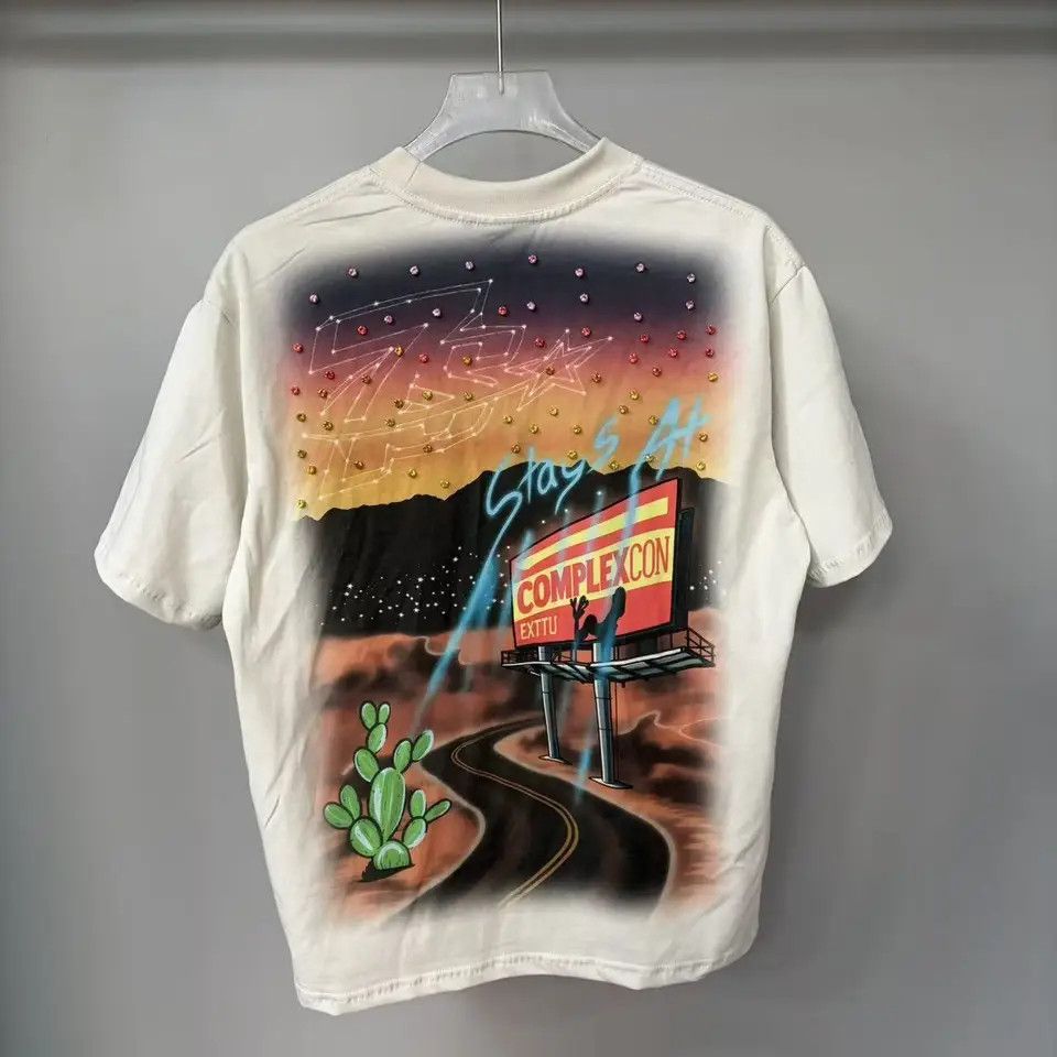 Japanese Brand Cartoon Duck Cosplay Oversized Shirt Size US S / EU 44-46 / 1 - 2 Thumbnail