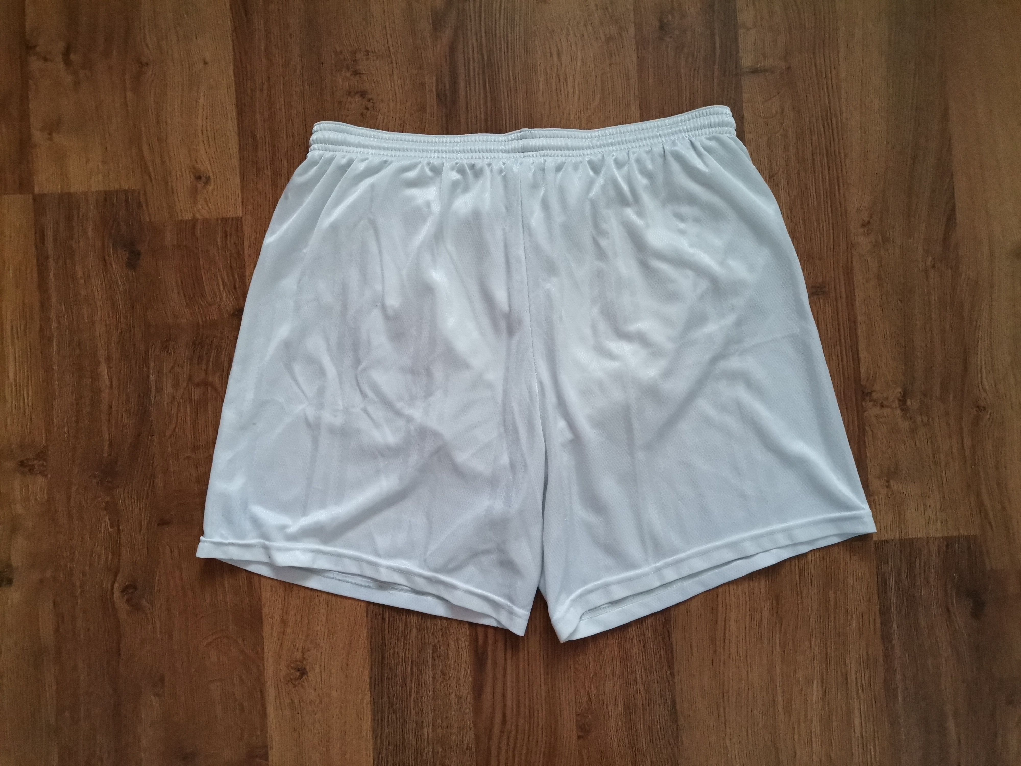Adidas Vintage Adidas Striped Shorts Size US 32 / EU 48 - 3 Thumbnail