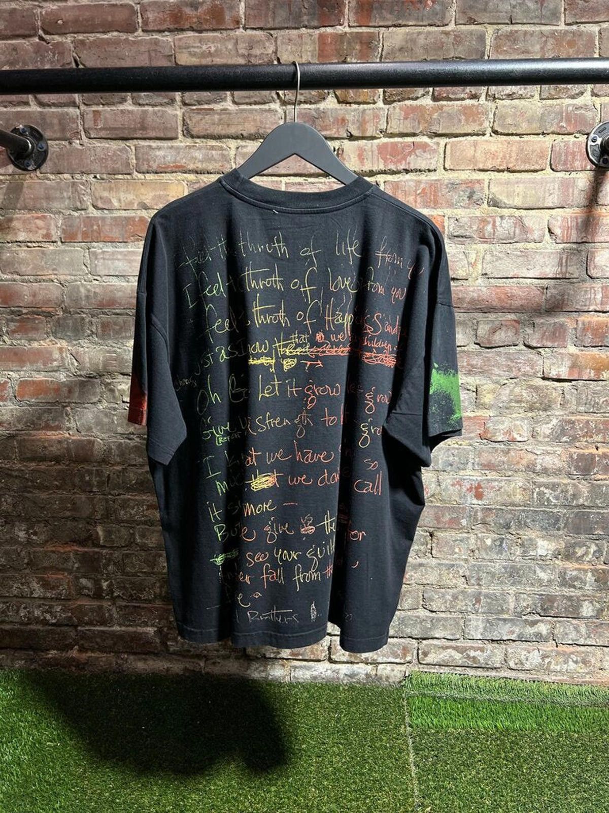 Barriers Barriers Jimmi Hendrix Pt.2 Multi Tee Sz. L Size ONE SIZE - 2 Thumbnail