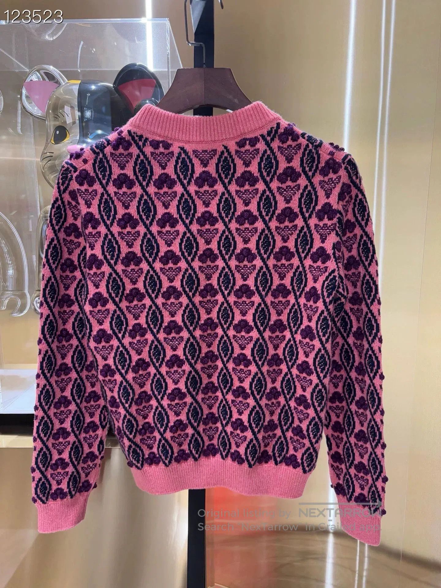 Chanel Chanel 22K Camellia Pink Knit Sweater. Size XS / US 0-2 / IT 36-38 - 2 Thumbnail