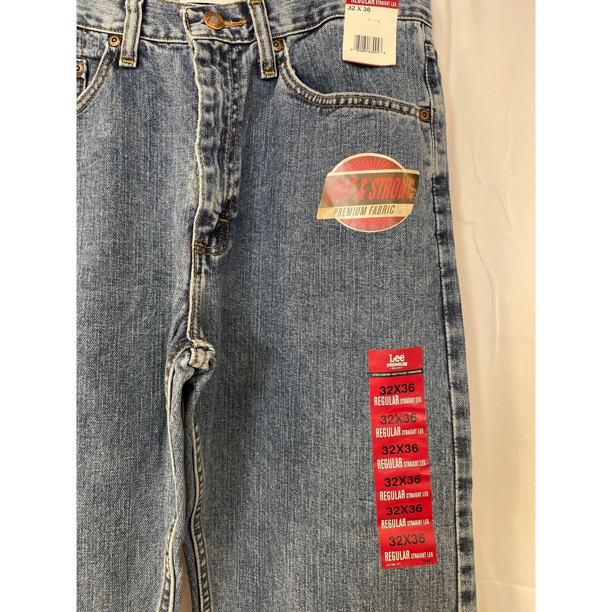 Lee Lee Men's Blue Jeans Regular Straight Leg Size 32W X 36I SKU Size US 32 / EU 48 - 2 Thumbnail
