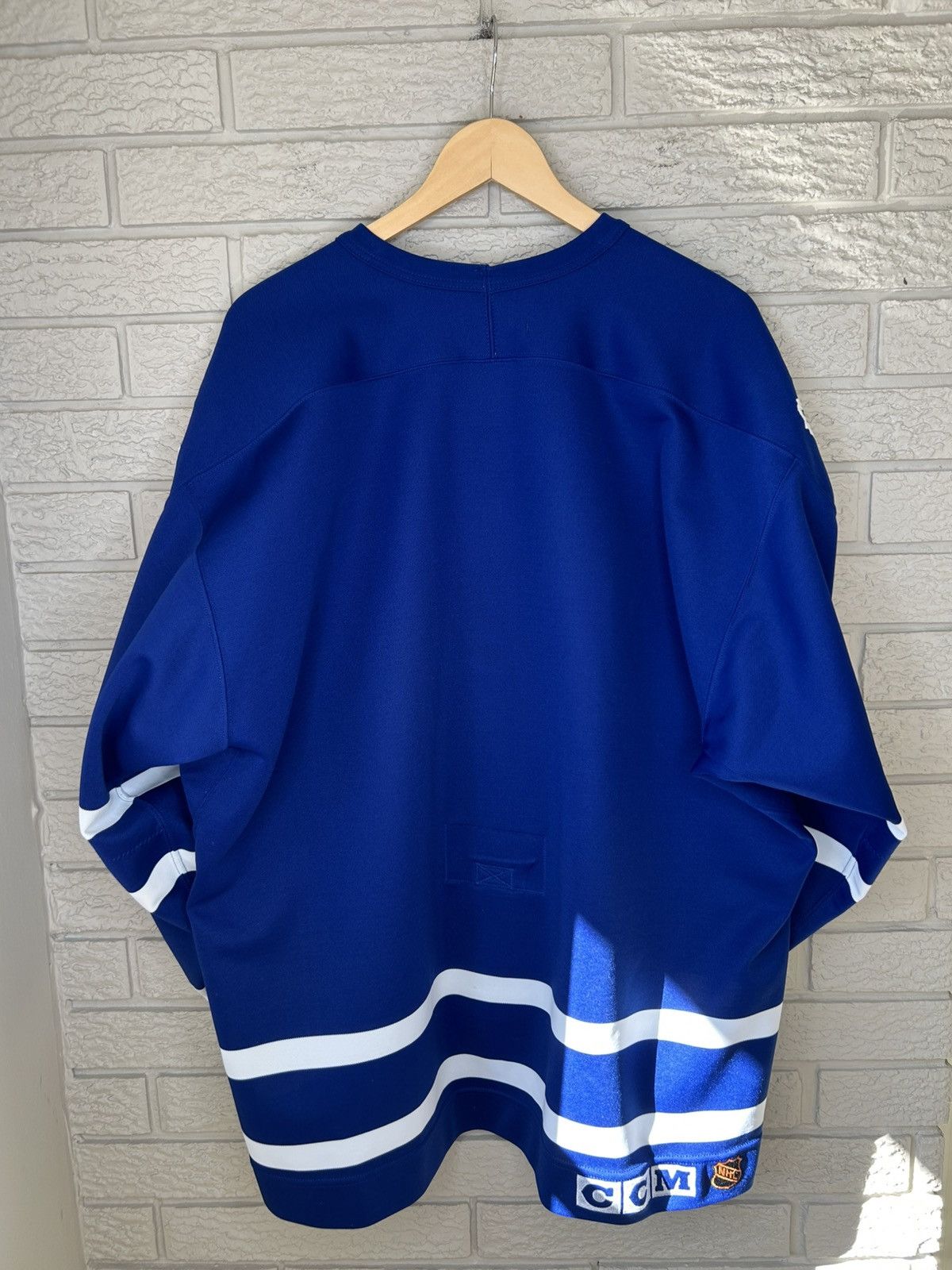 Ccm Vintage CCM Toronto Maple Leafs Center Ice Jersey Size US XXL / EU 58 / 5 - 10 Thumbnail