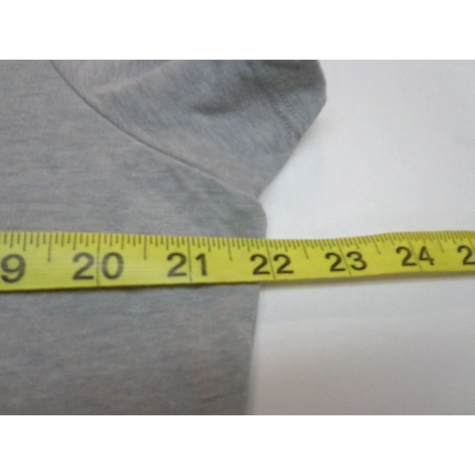 Under Armour Under Armour HeatGear Army T-Shirt Women’s XL Gray Loose Size XL / US 12-14 / IT 48-50 - 4 Thumbnail