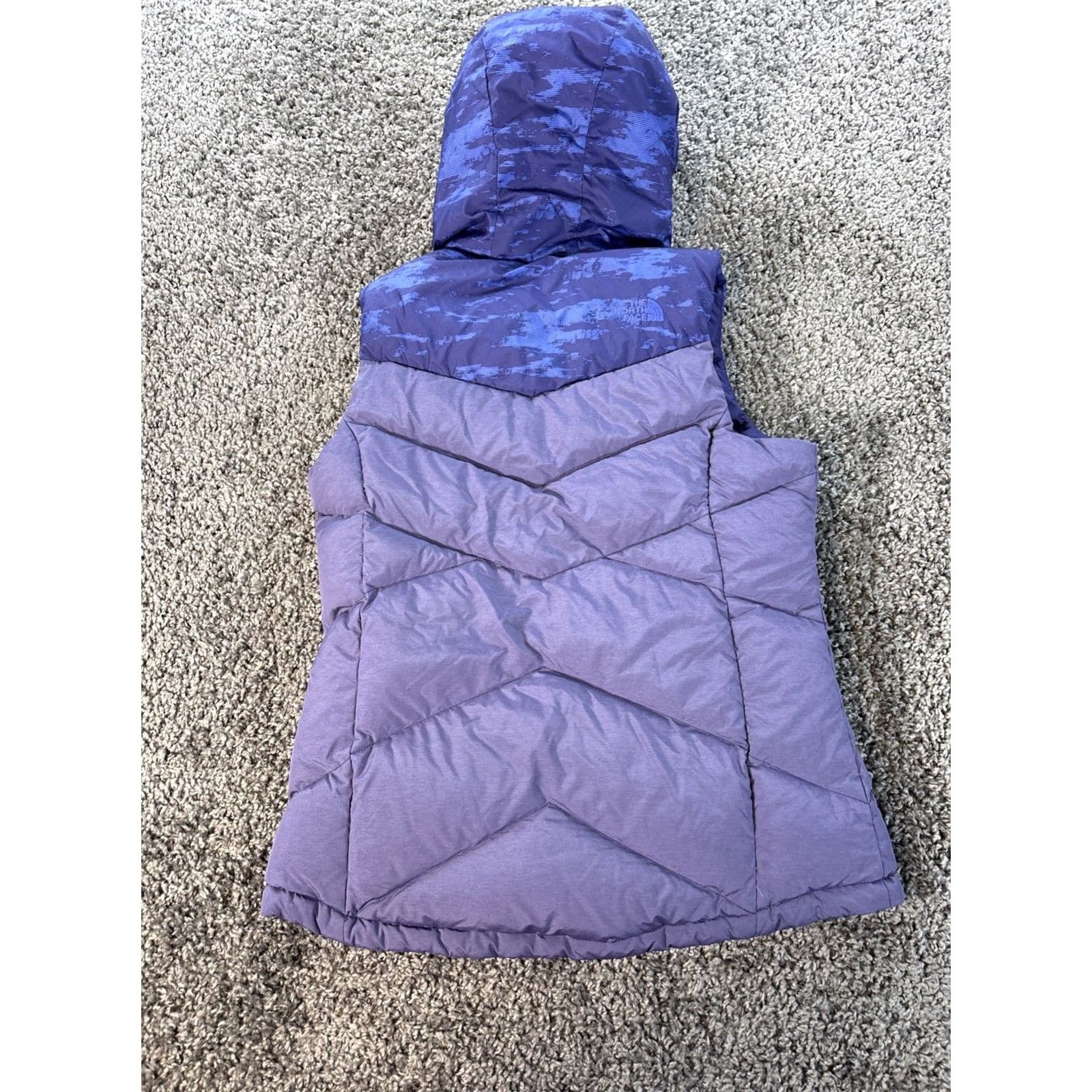 The North Face The North Face Vest Womens M Purple 550 Down Puffer Hooded Vest Zip Sleeveless Quilted Puffer Bodywarmer Zipper Mens? Womens Size M / US 6-8 / IT 42-44 - 6 Thumbnail