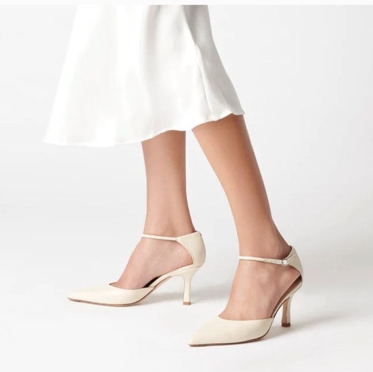 aeyde AEYDE Selma cream leather Pointed Toe Pump Women EU 38.5 Size US 7.5 / IT 37.5 - 1 Thumbnail