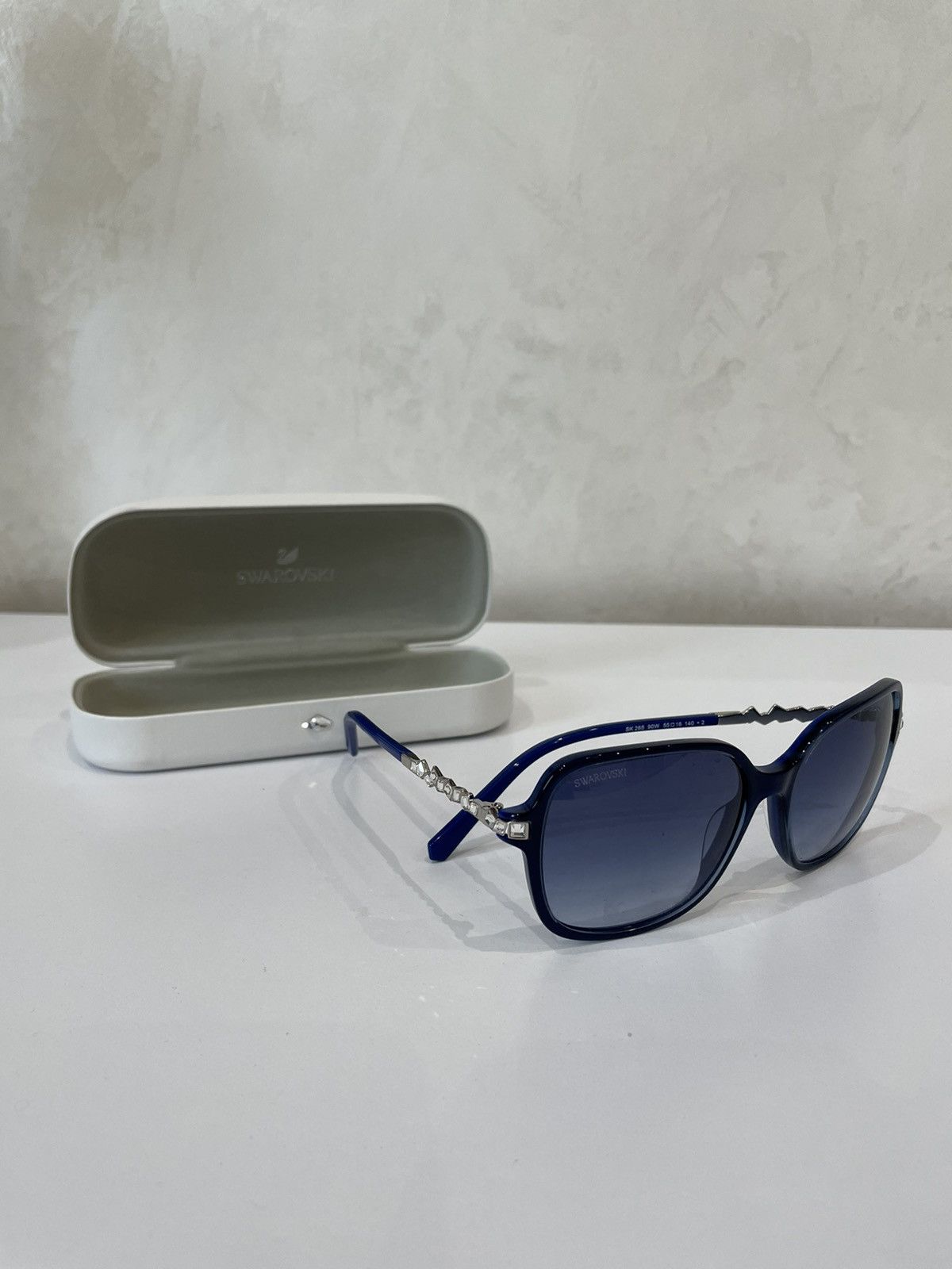Swarovski SWAROVSKI SK 265 90W Blue Grey Gradient Women's Sunglasses Size ONE SIZE - 1 Thumbnail