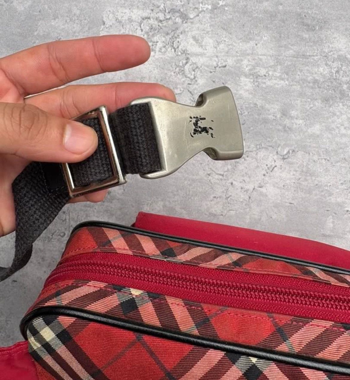 Burberry Authentic Burberry Red Plaid Canvas Belt Bag Size ONE SIZE - 9 Thumbnail